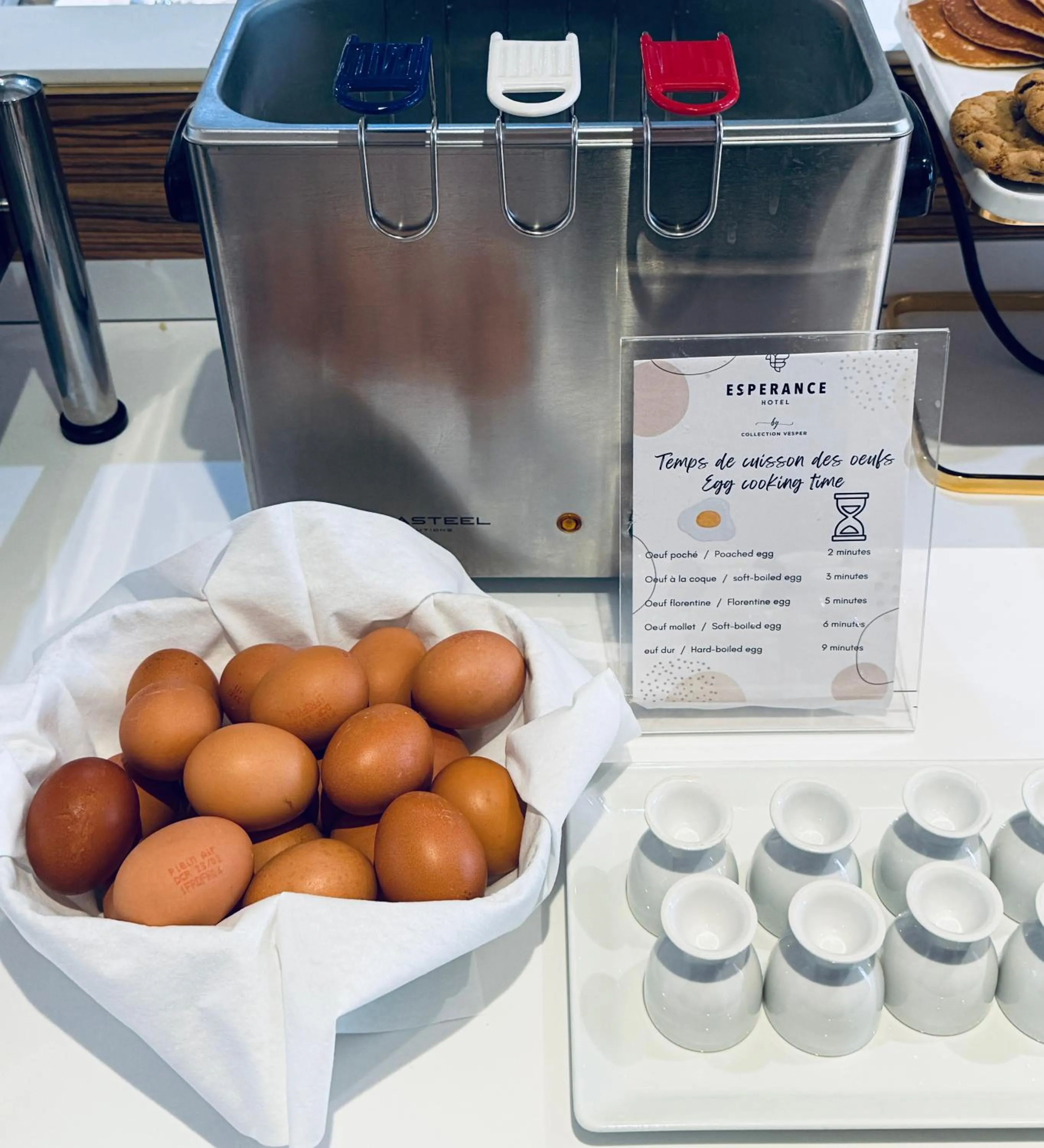 Breakfast in Hôtel de L'Esperance