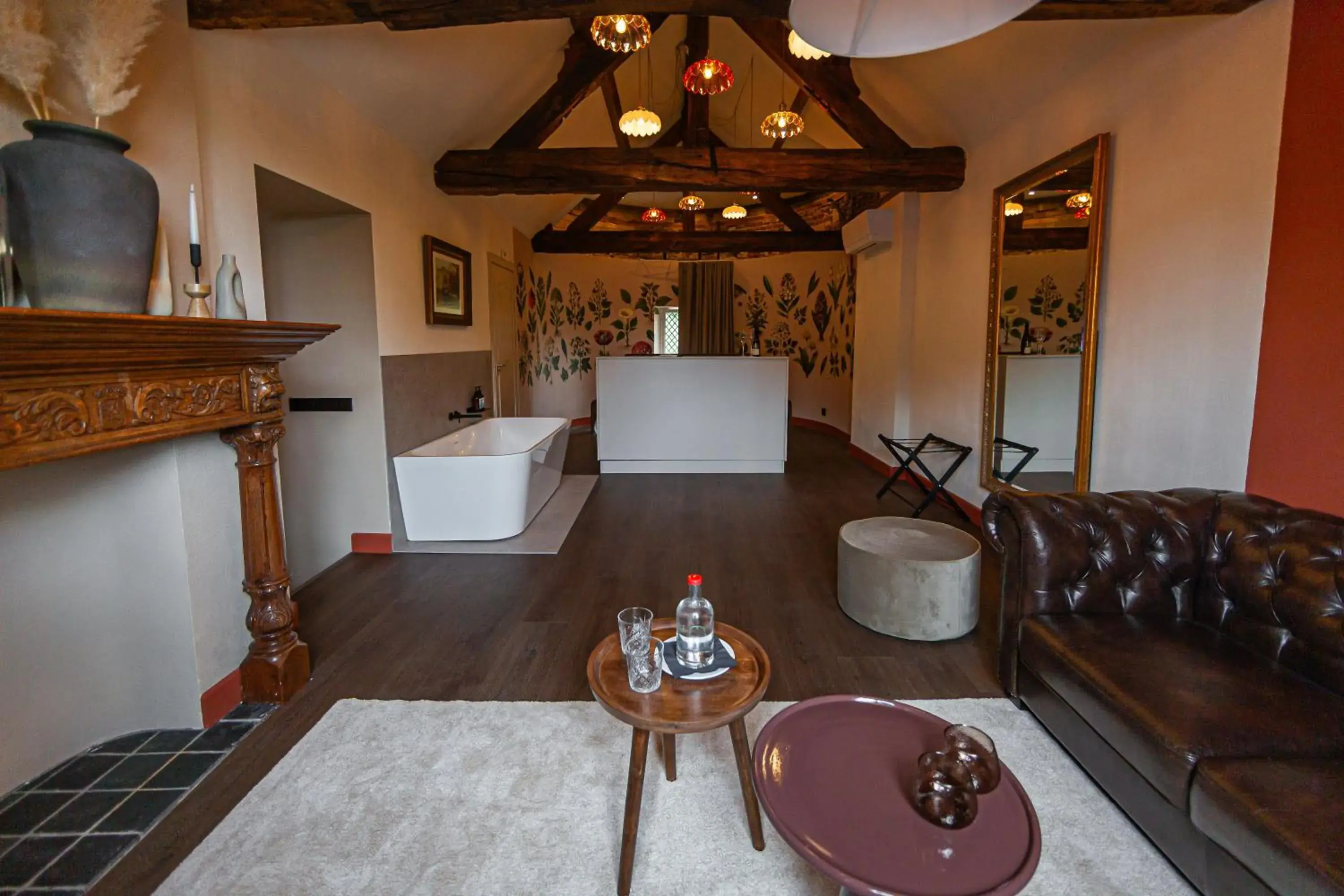 Tower Suite in Buitenplaats Kasteel Elsloo Tower Suite in Buitenplaats Kasteel Elsloo