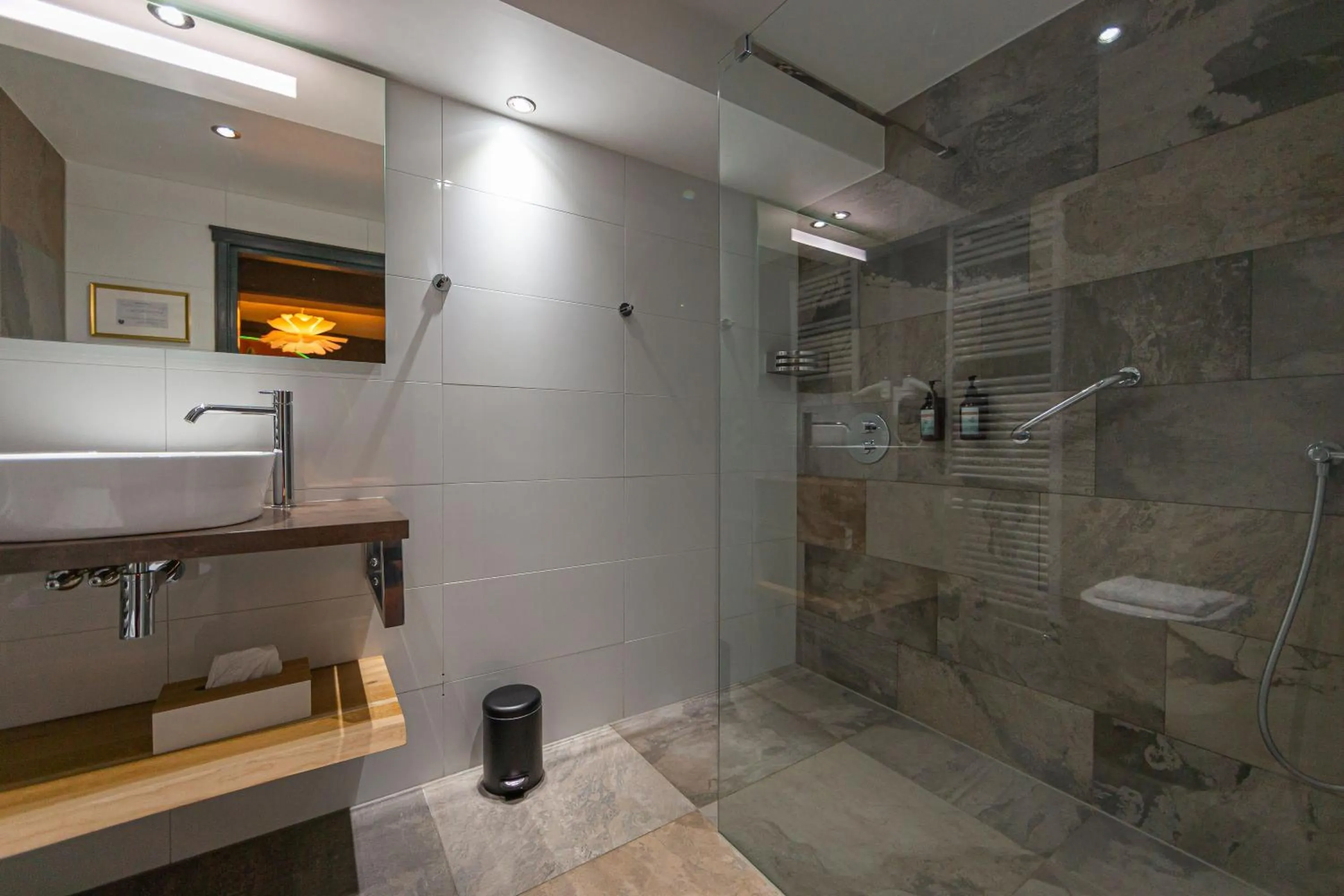 Bathroom in Buitenplaats Kasteel Elsloo