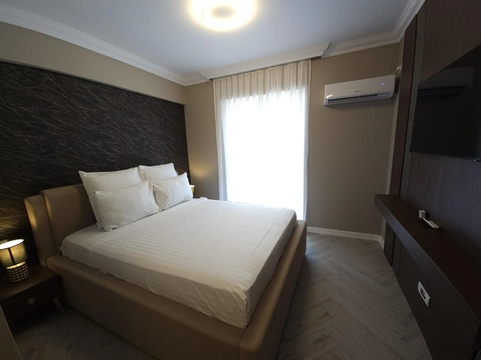 Bed in Ganzo Boutique Hotel