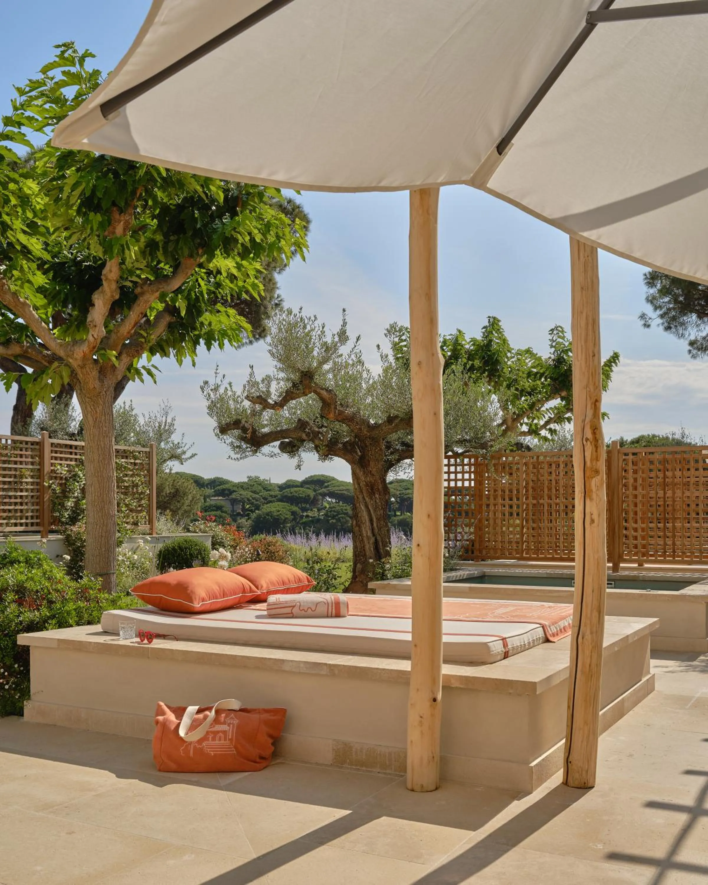 Balcony/Terrace in Airelles Château de la Messardière