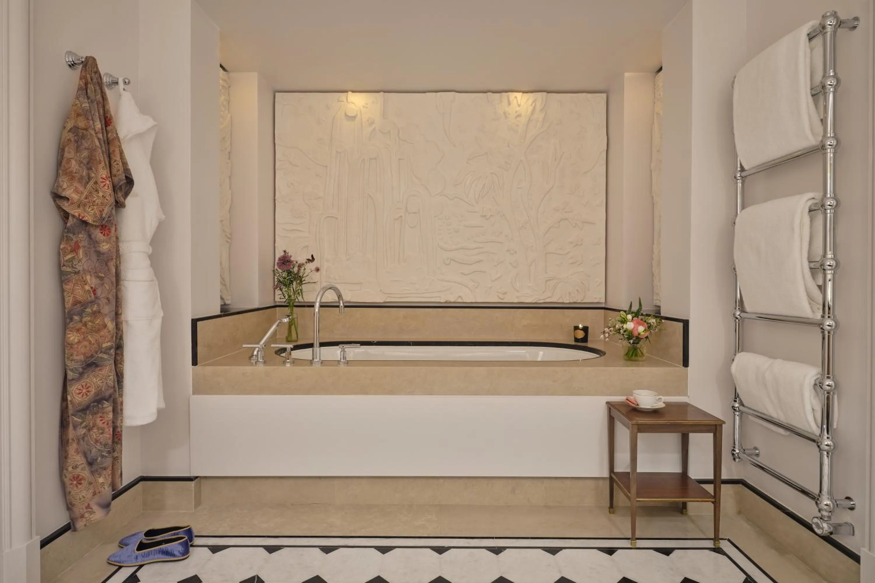 Bath in Airelles Château de la Messardière