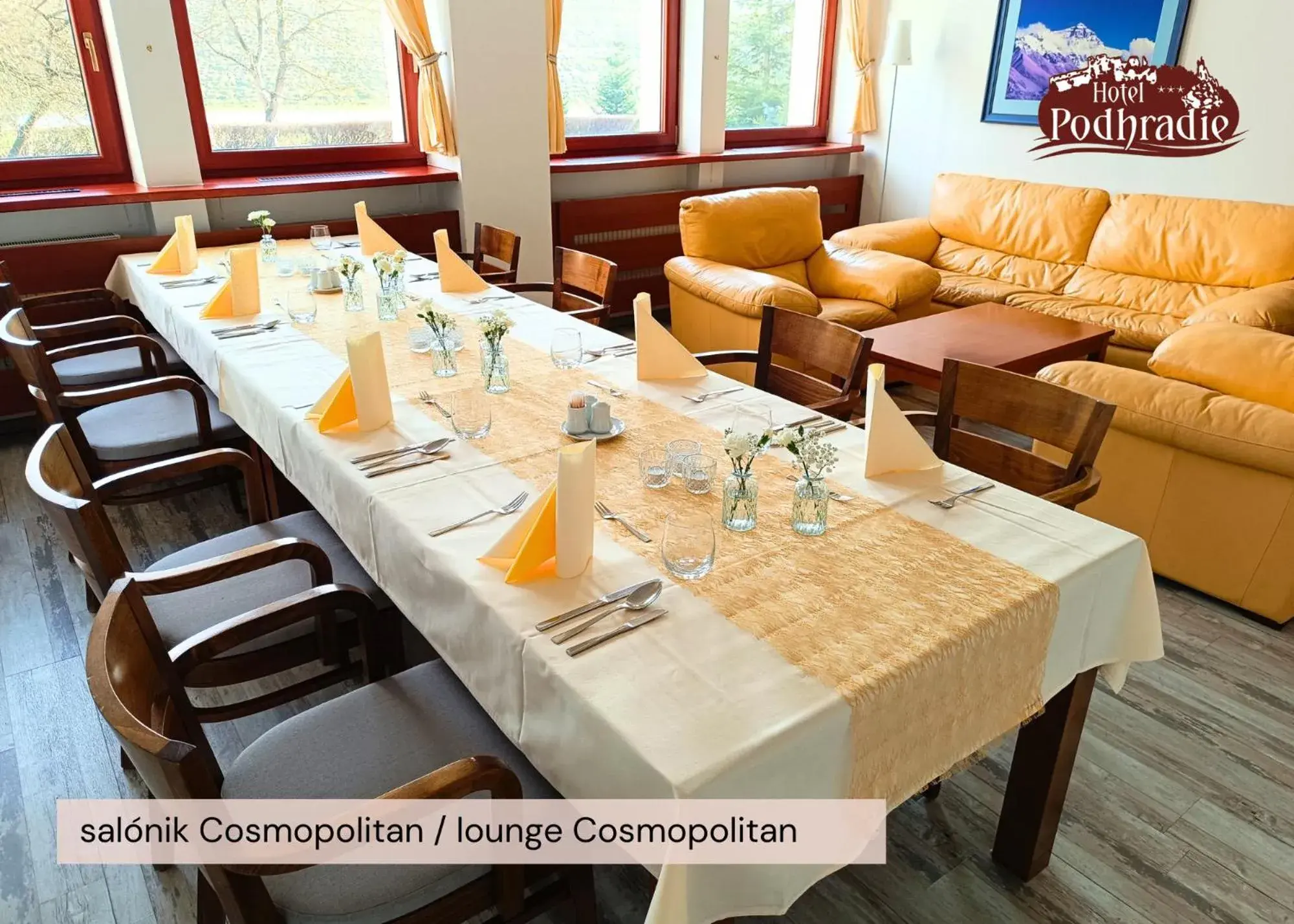 Lounge or bar in Hotel Podhradie Lounge or bar in Hotel Podhradie