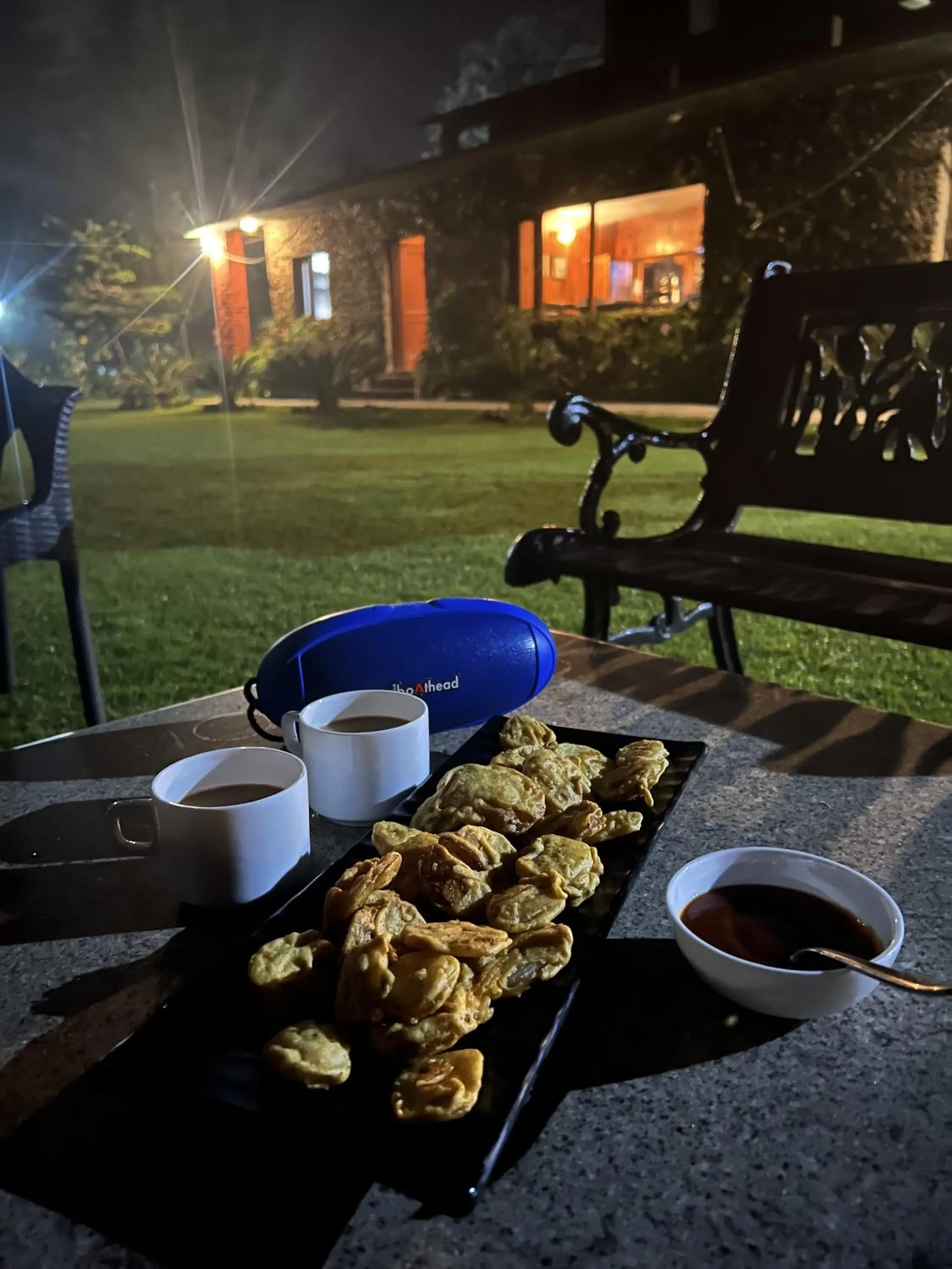 Food and drinks in Cedar Lodge By Aahma