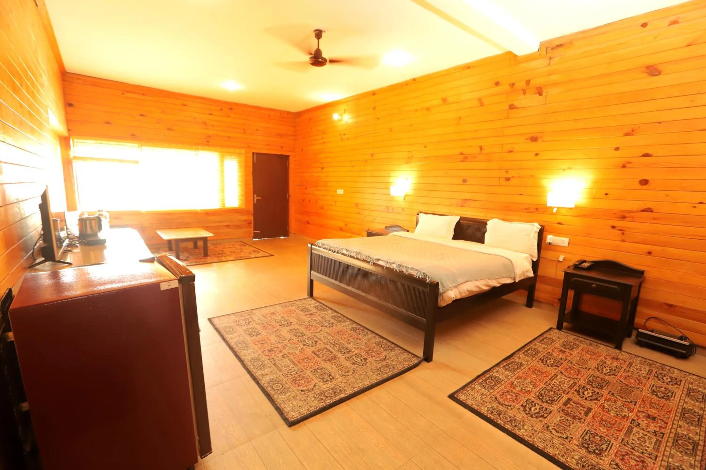 Bedroom, Bed in Cedar Lodge By Aahma