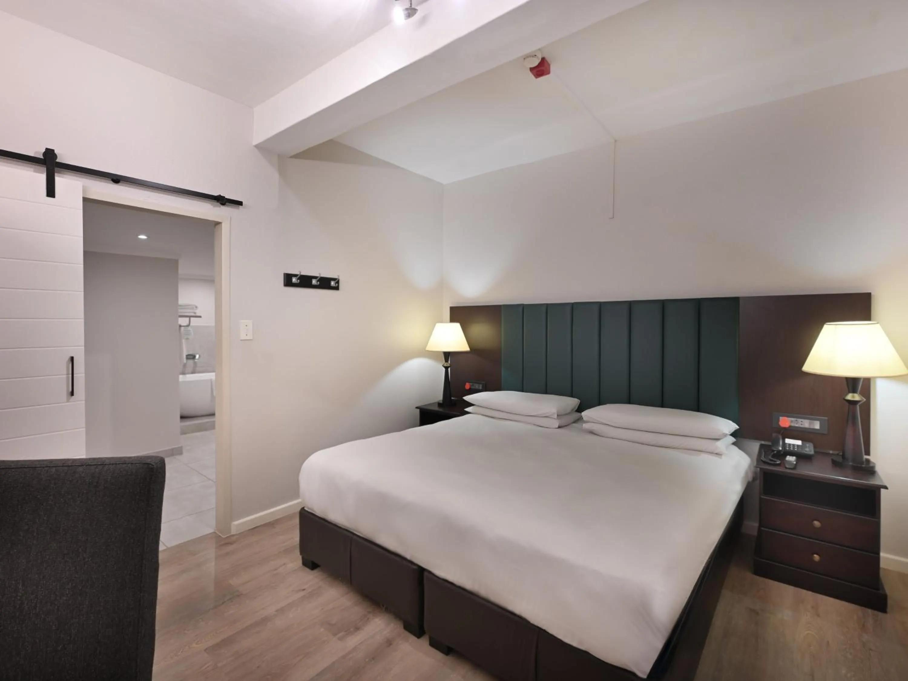 Bed in ANEW Hotel Capital Pretoria