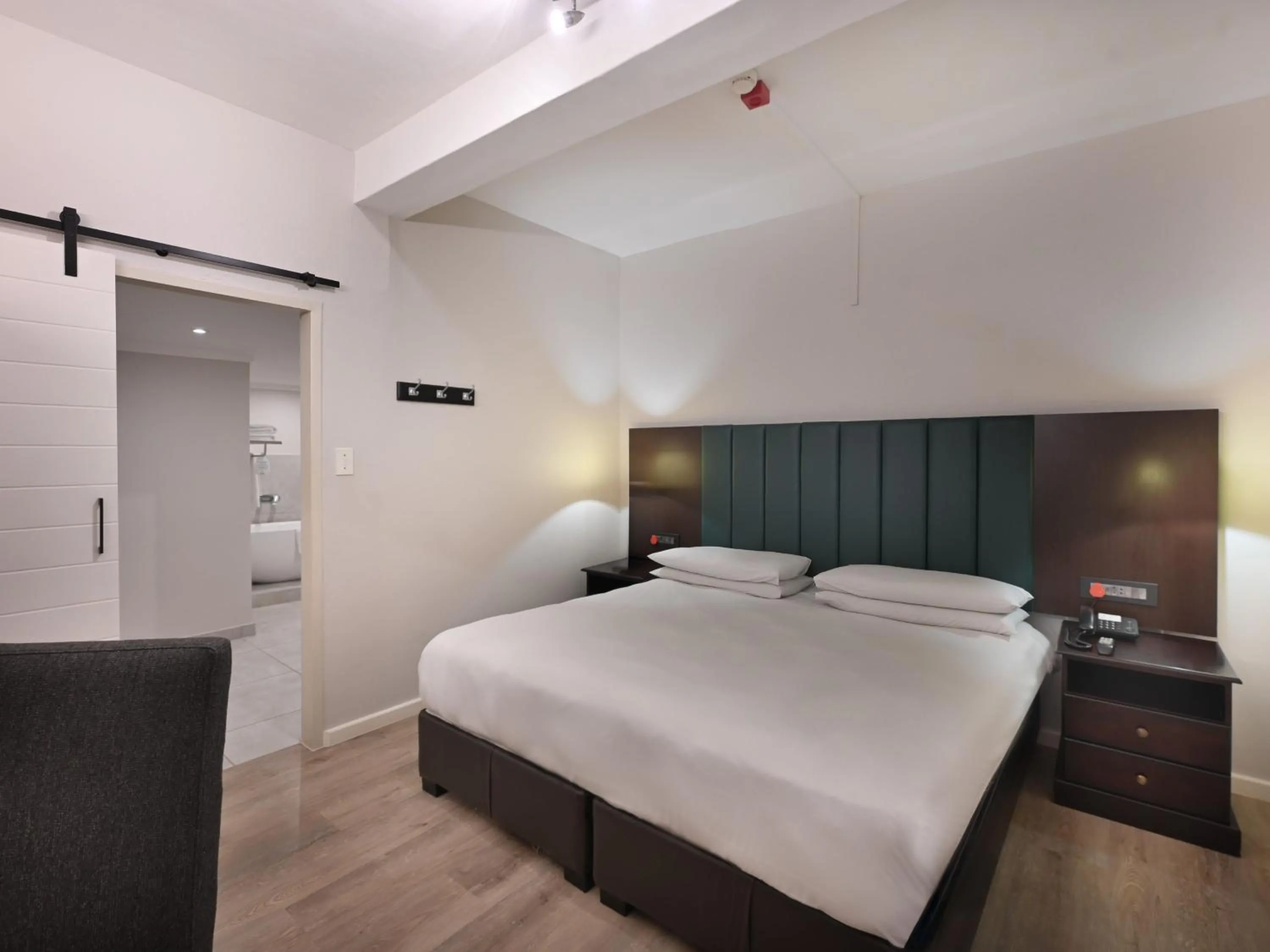 Bed in ANEW Hotel Capital Pretoria