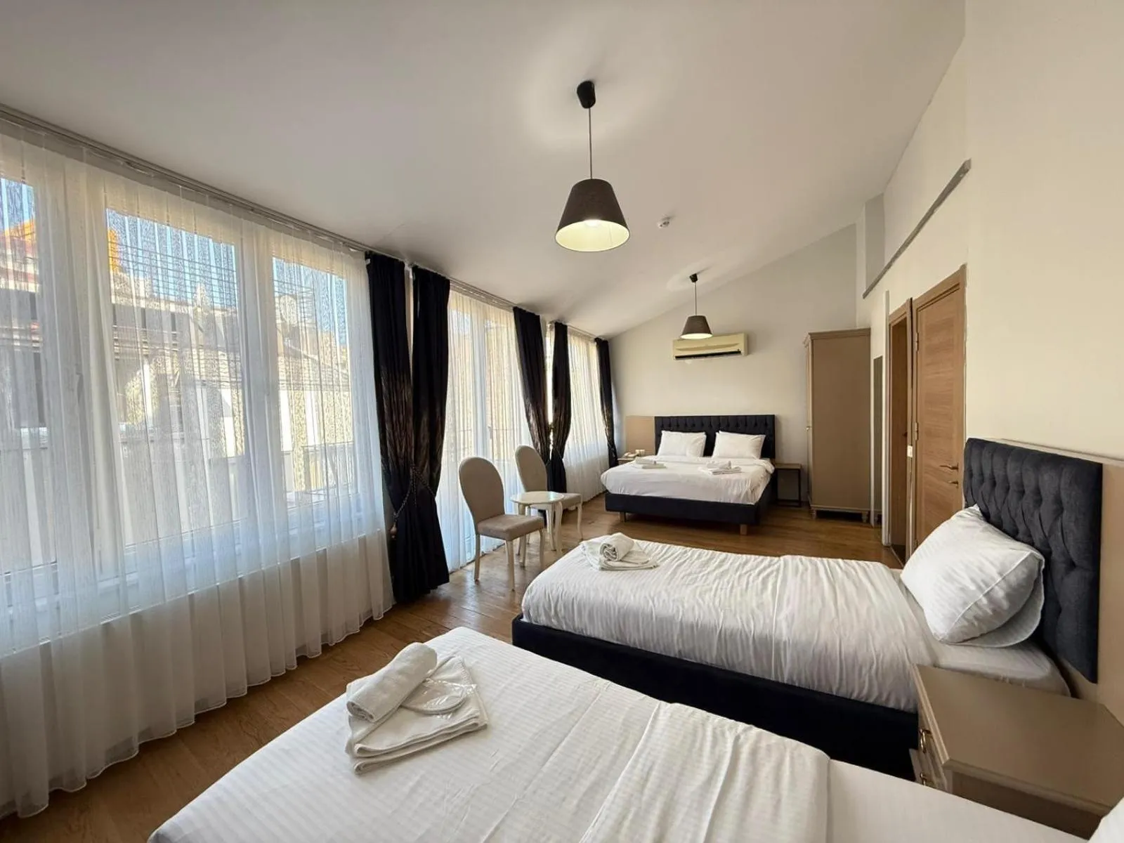 Photo of the whole room, Bed in Hotel Next2