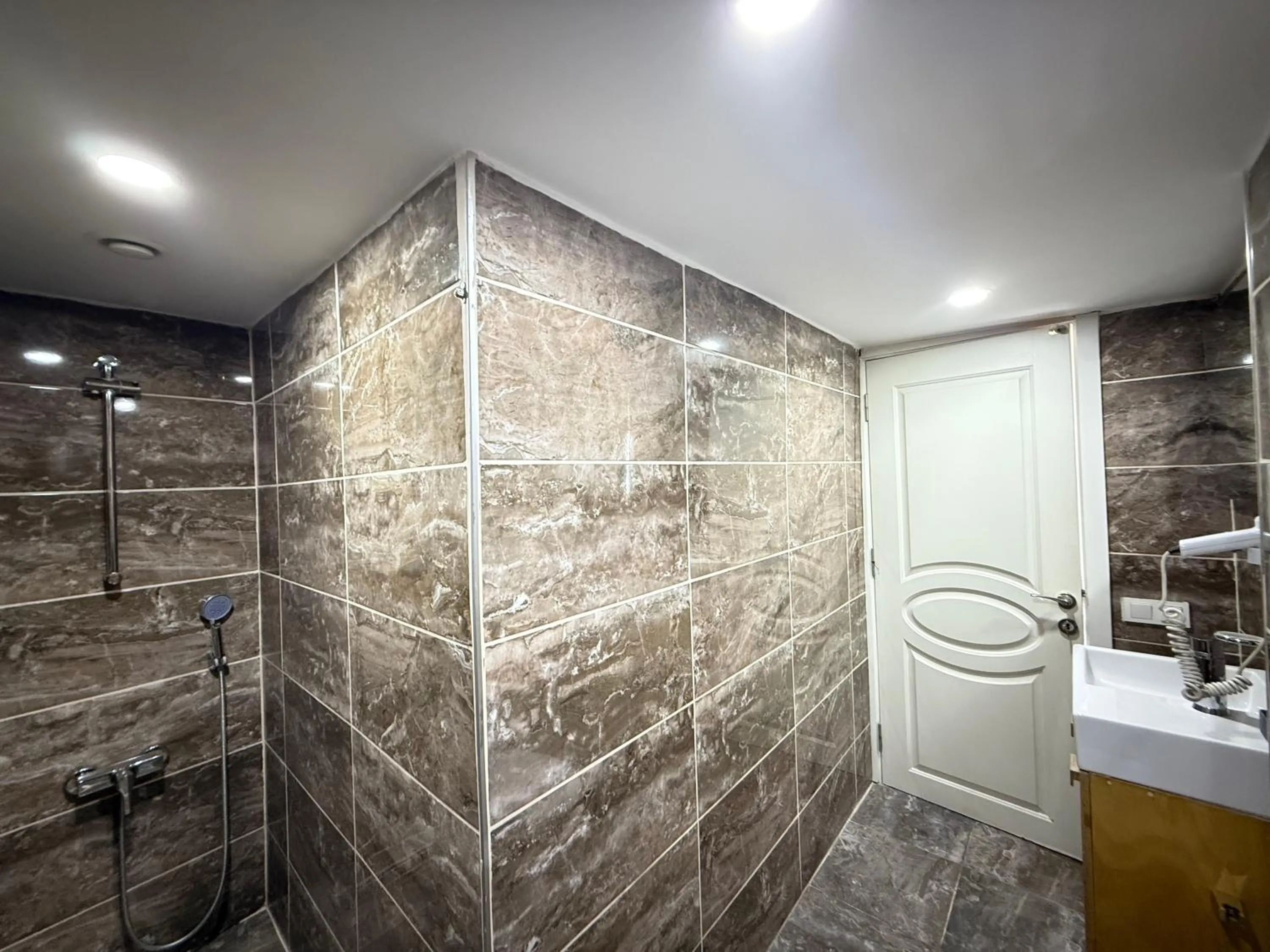 Bathroom in Hotel Next2