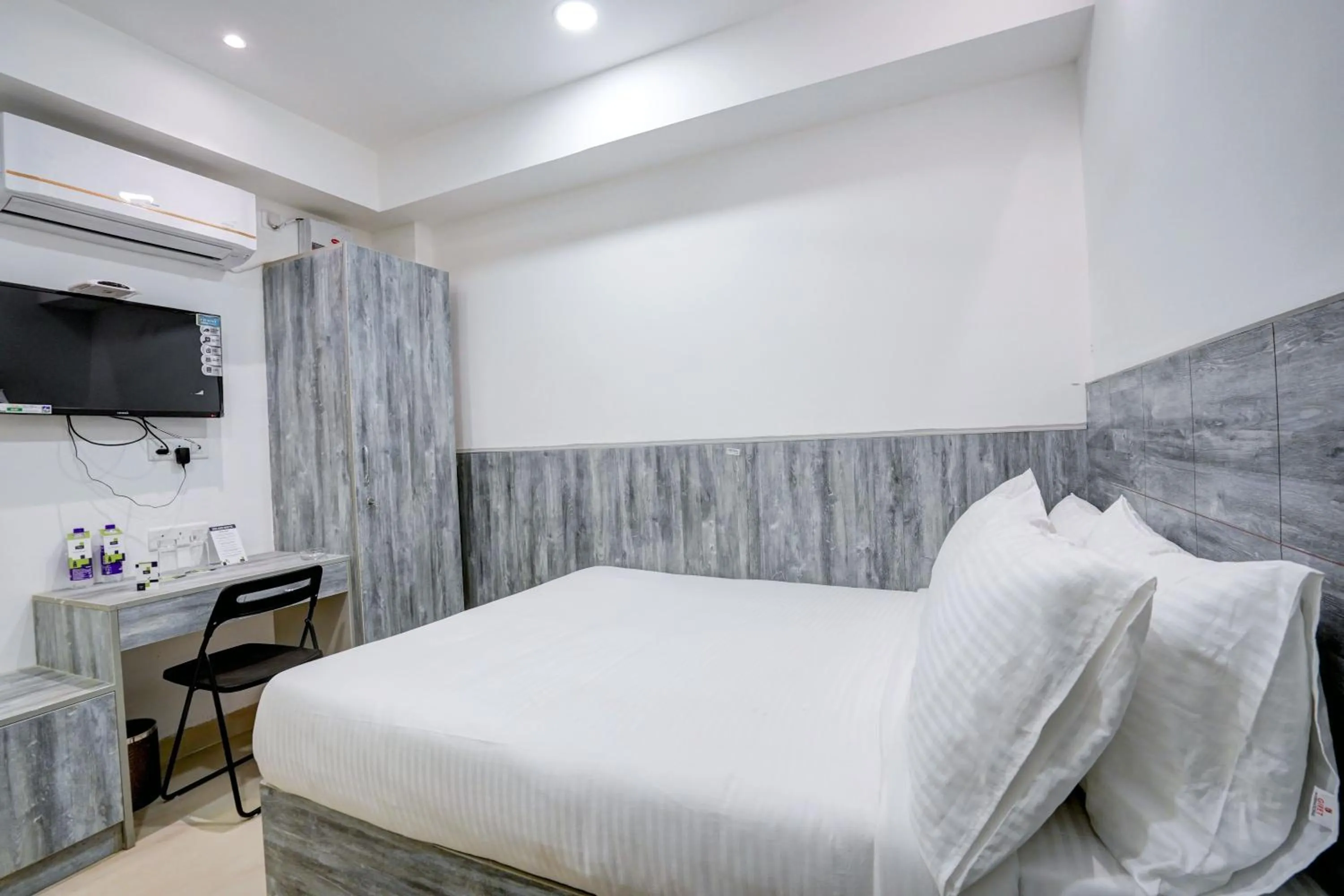 Myspace Express Balaji Paradise