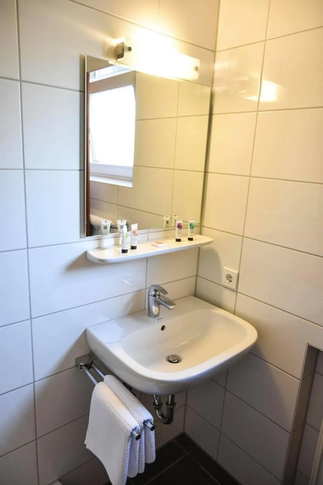 Bathroom in Martins Klause Airport Messe Hotel - Self Check-In