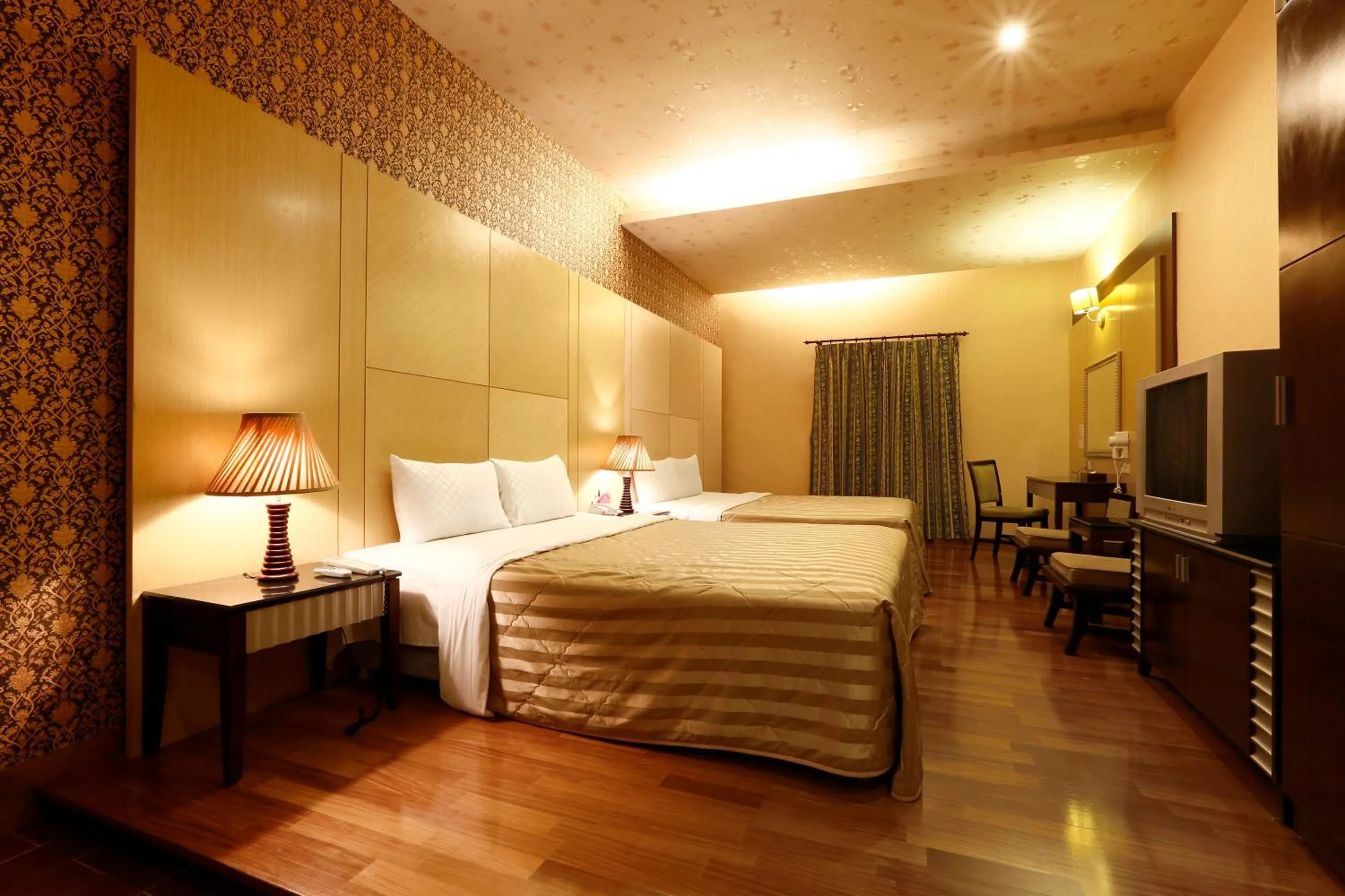 Quadruple Room with Bath in JYD Motel - Xinfu by HXgroup