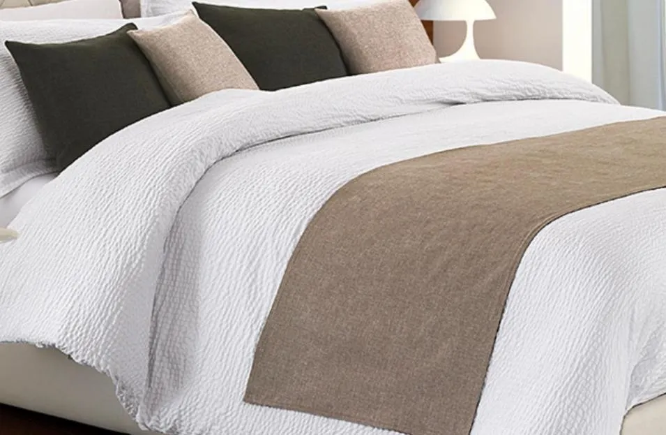 Bed in Mascalzone latino luxury rooms