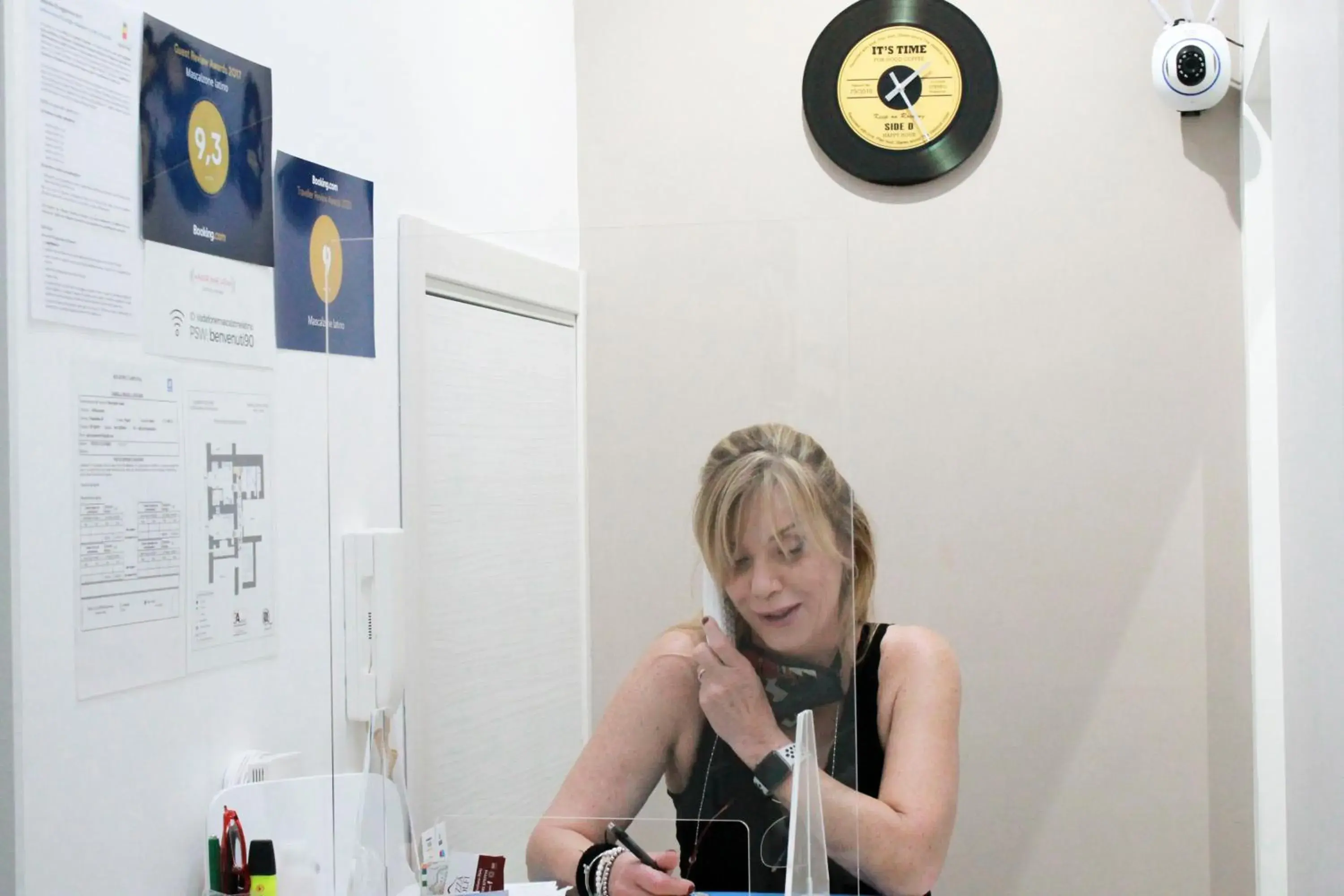 Lobby or reception in Mascalzone latino luxury rooms Lobby or reception in Mascalzone latino luxury rooms