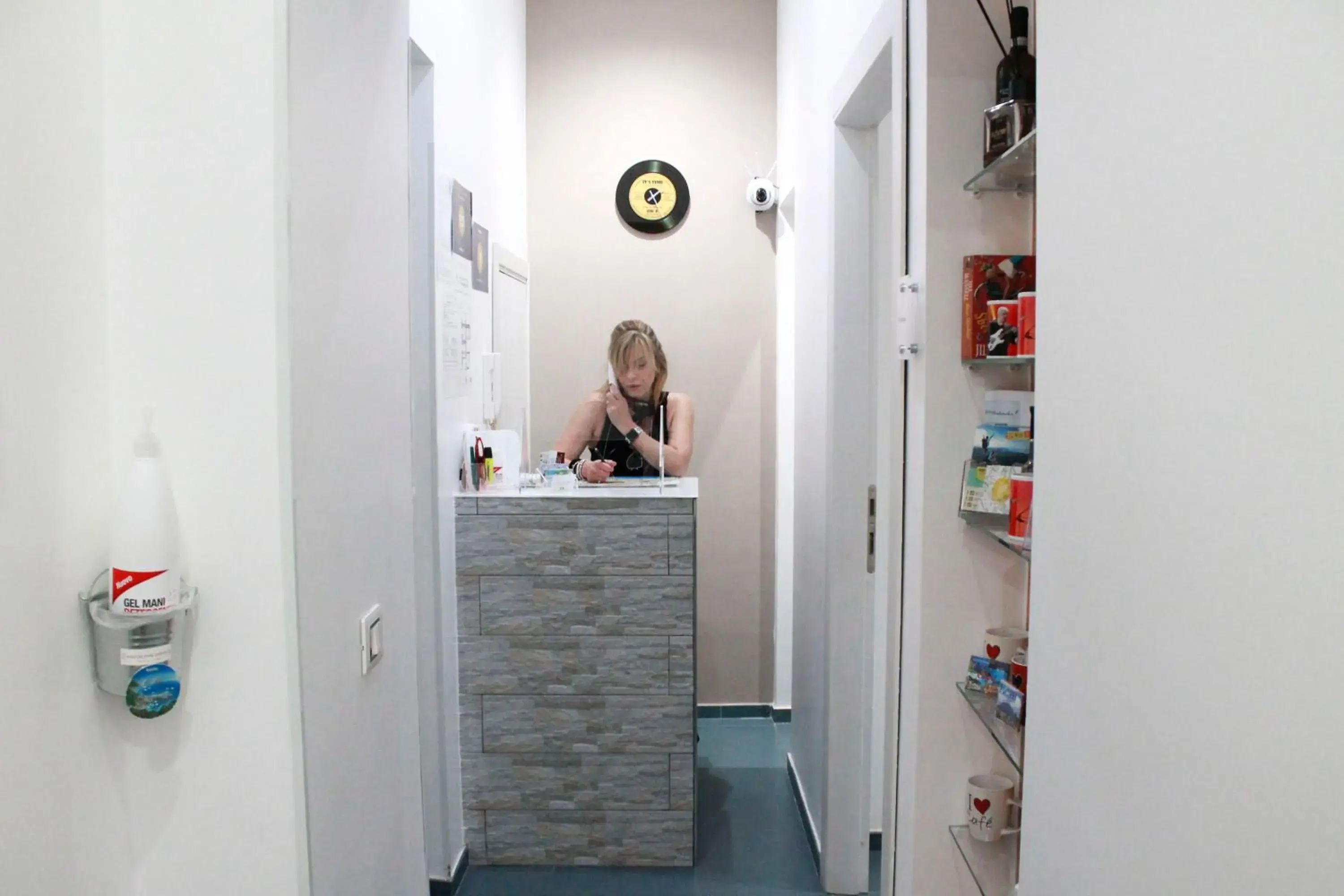 Lobby or reception in Mascalzone latino luxury rooms Lobby or reception in Mascalzone latino luxury rooms