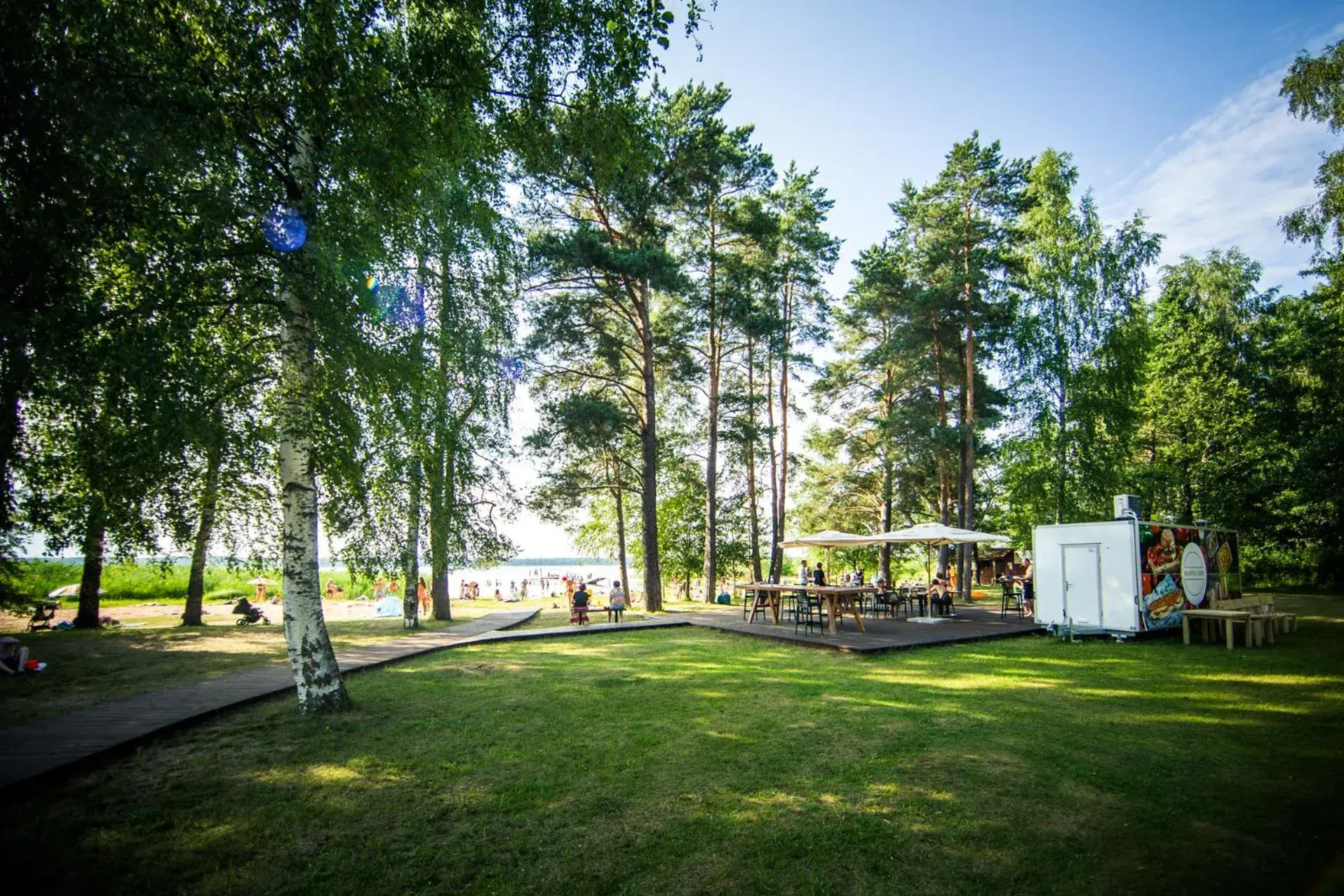 Restaurant/places to eat in Baltvilla Restaurant/places to eat in Baltvilla