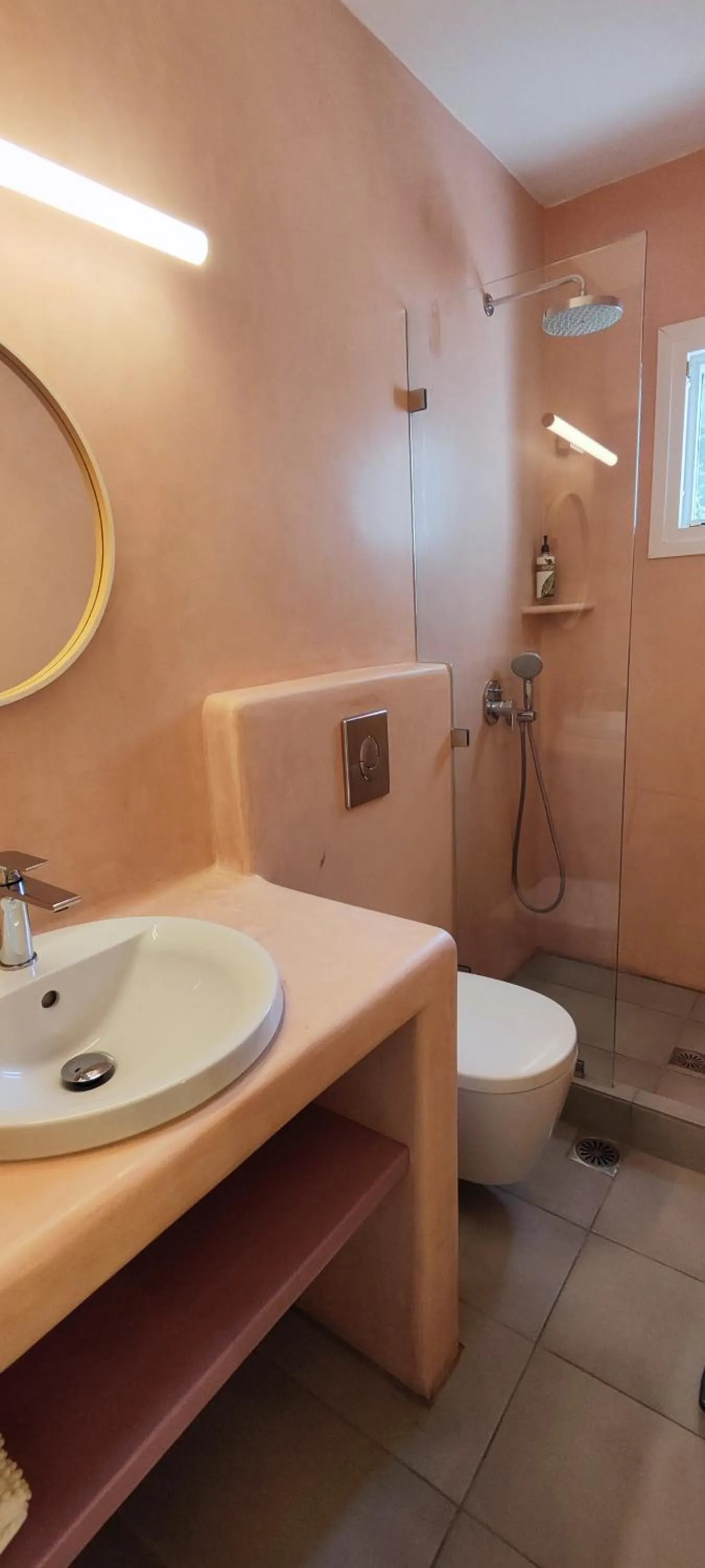 Bathroom in Ragousis Apartments