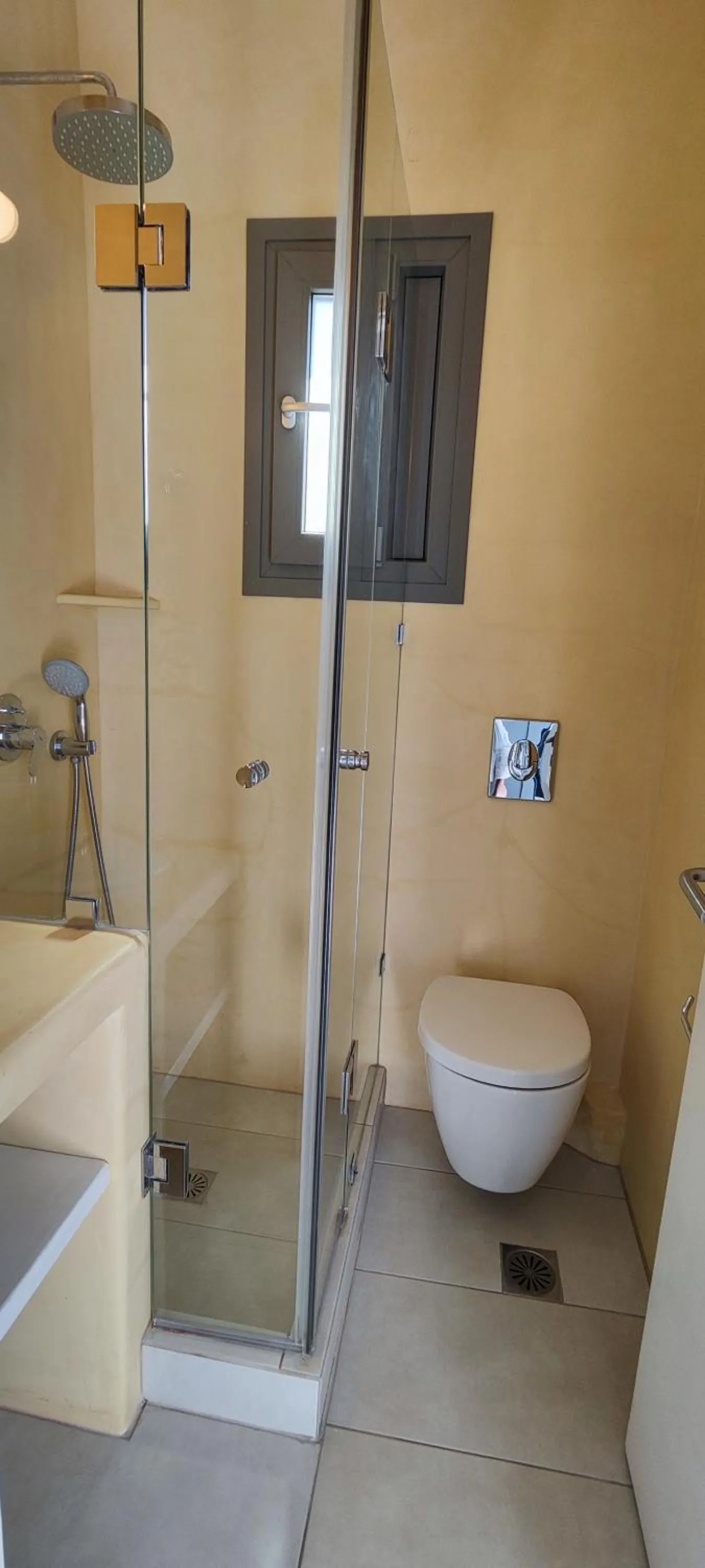 Shower in Ragousis Apartments