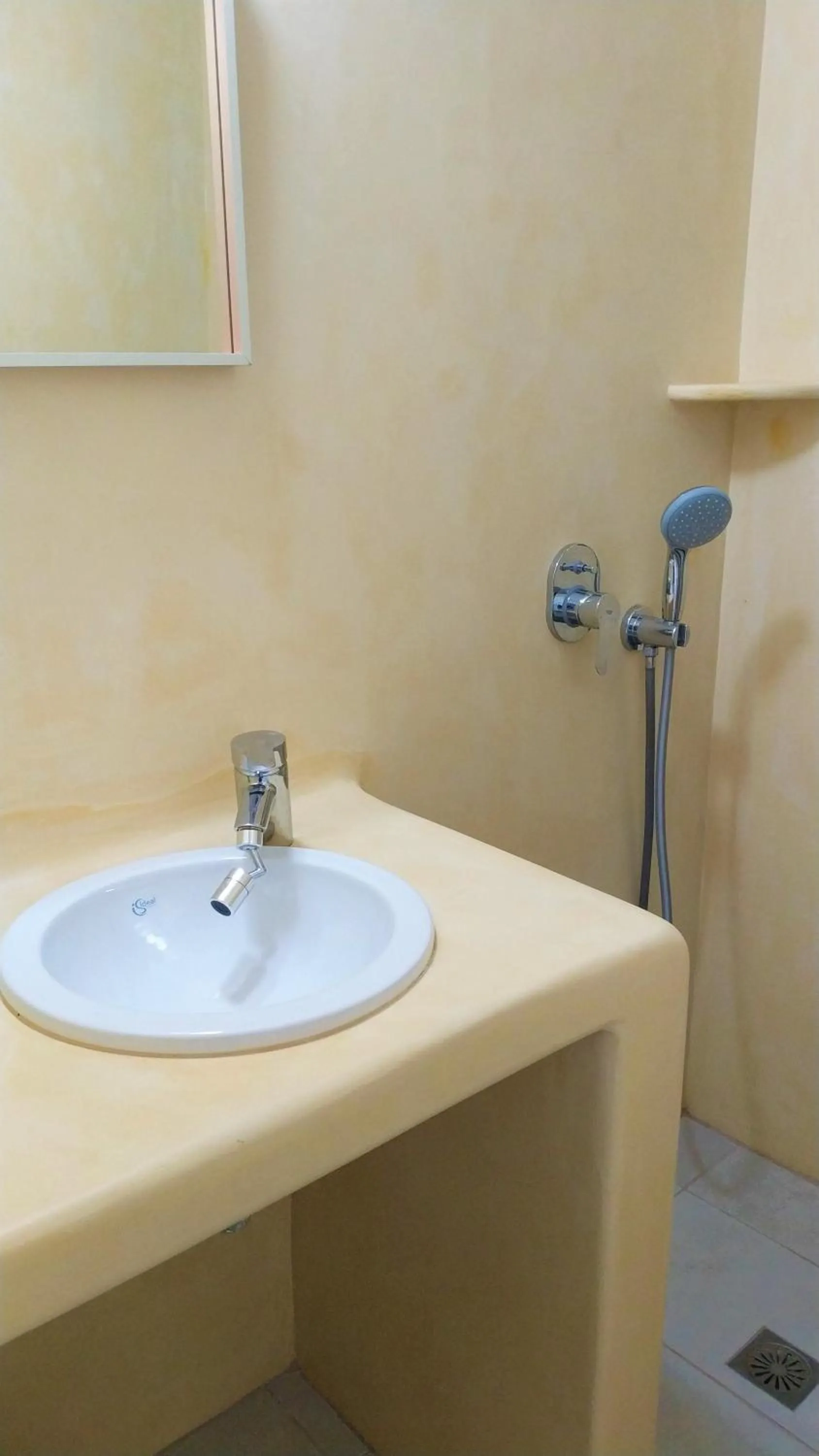Bathroom in Ragousis Apartments