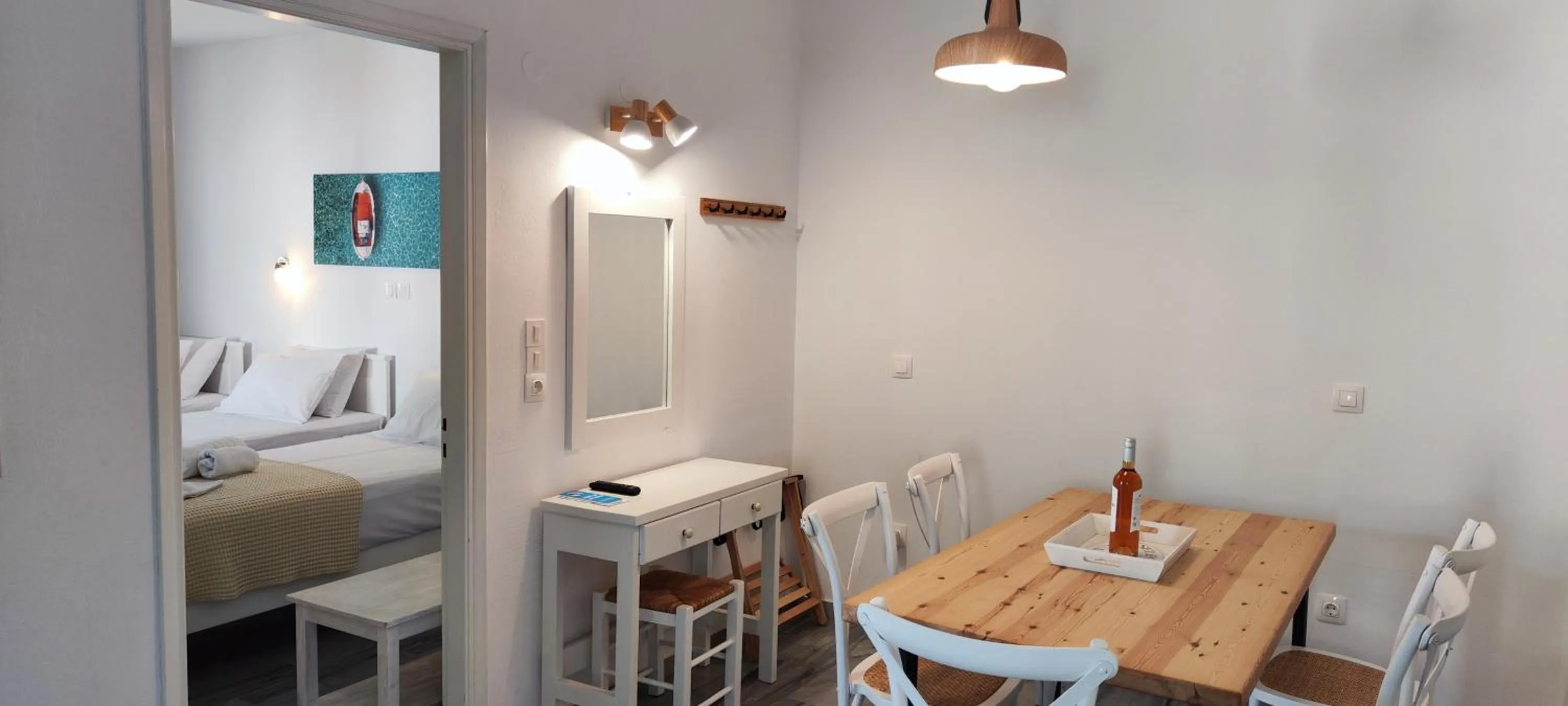 Dining area, Bed in Ragousis Apartments