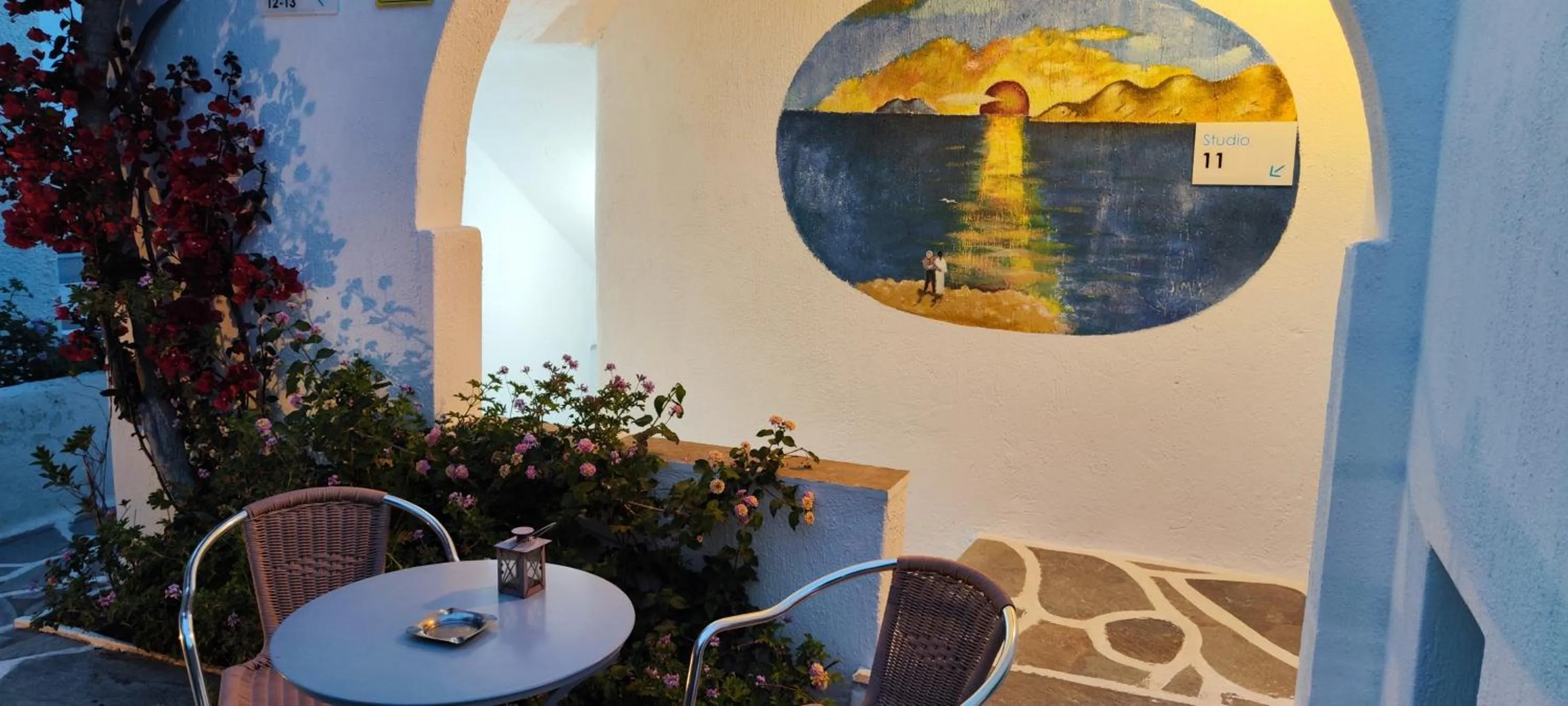 Night in Ragousis Apartments