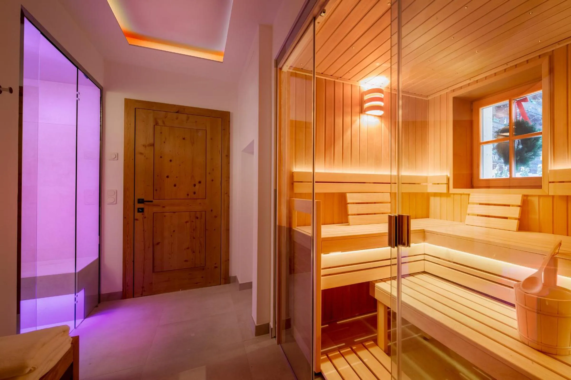 Sauna, Bed in Tennerhof Luxury Chalets