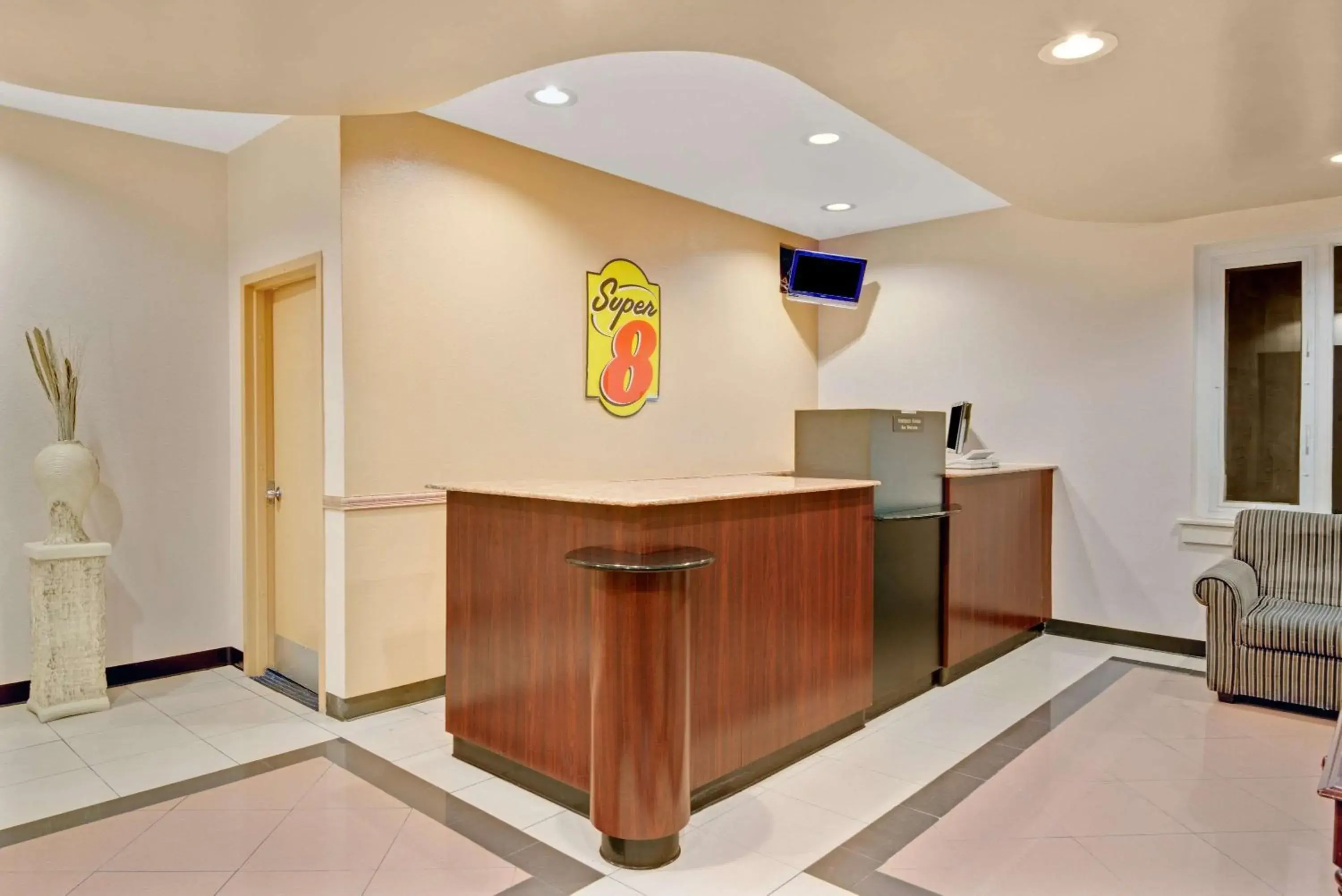 Lobby or reception in Super 8 by Wyndham Milford/New Haven Lobby or reception in Super 8 by Wyndham Milford/New Haven