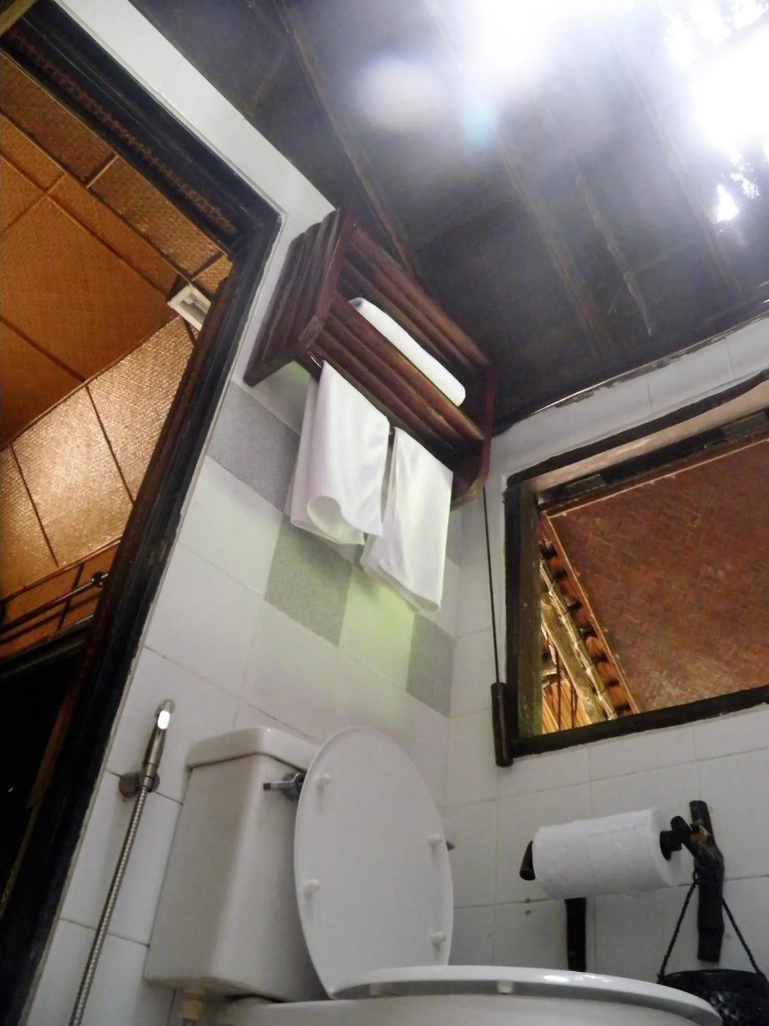 Fisherman's Hut , ขนำชาวเลโฮมสเตย์