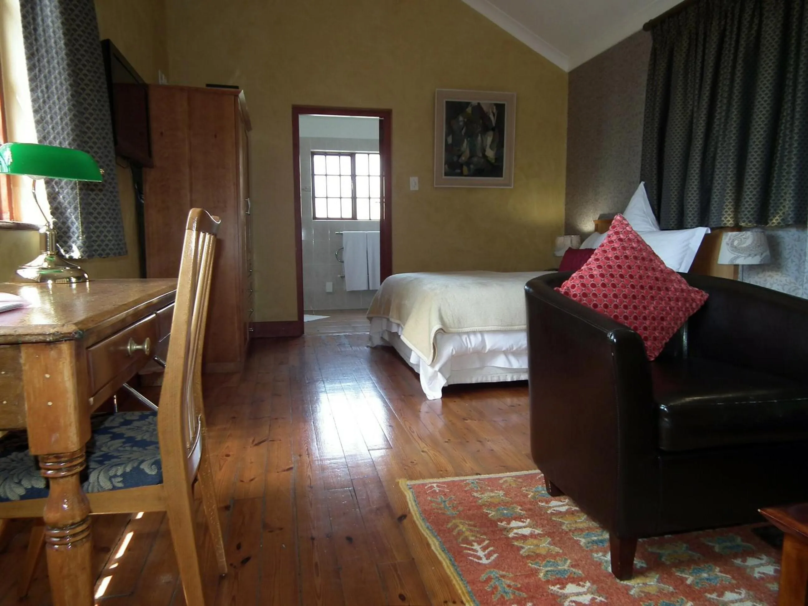 Bedroom, Bed in Clarence House