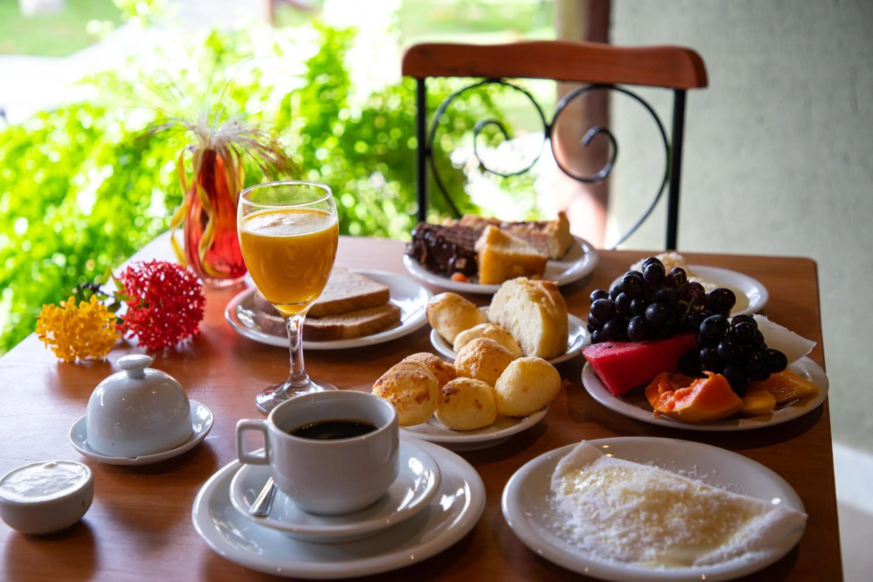 Breakfast in Tororao Hotel Pousada