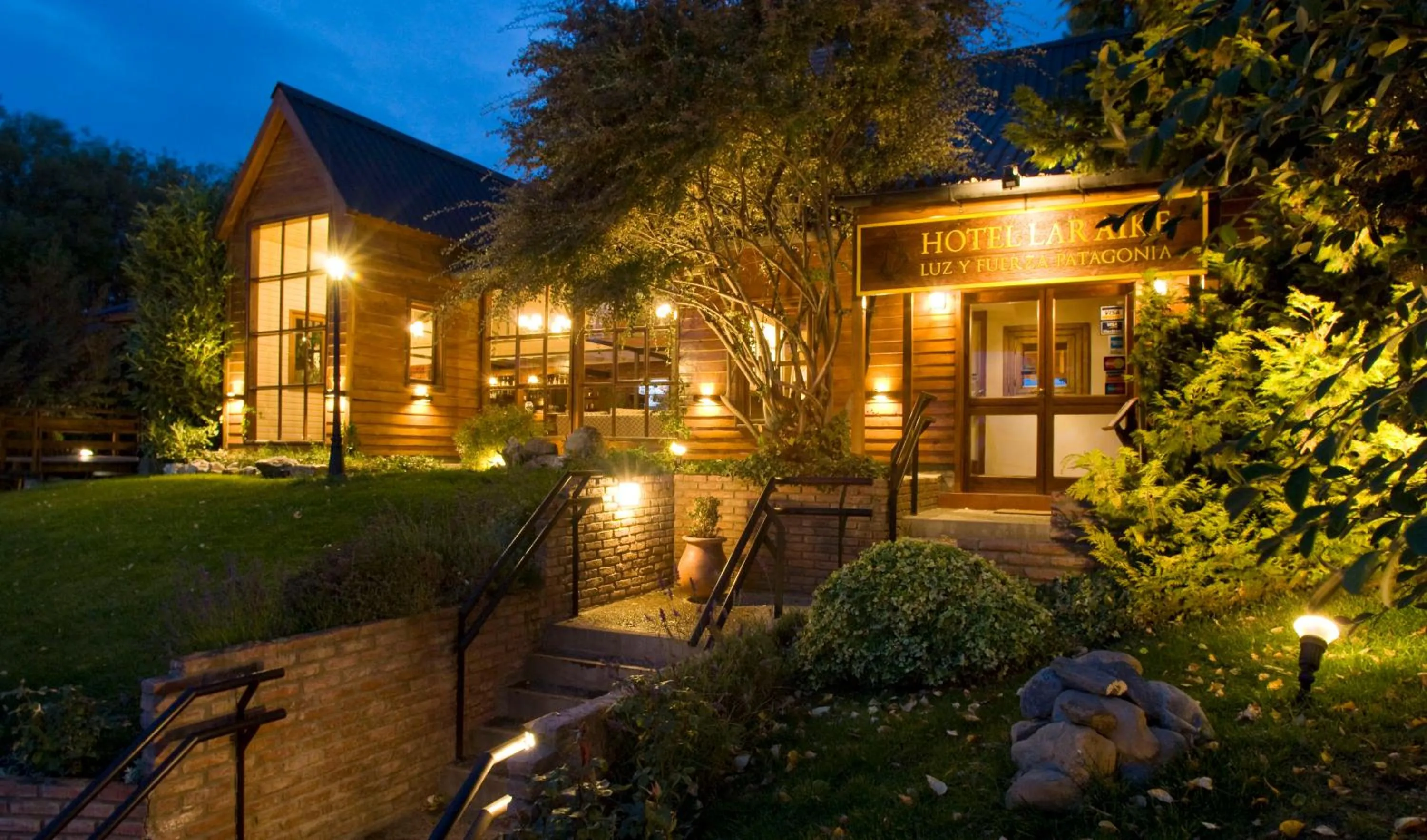 Property building in Lar Aike