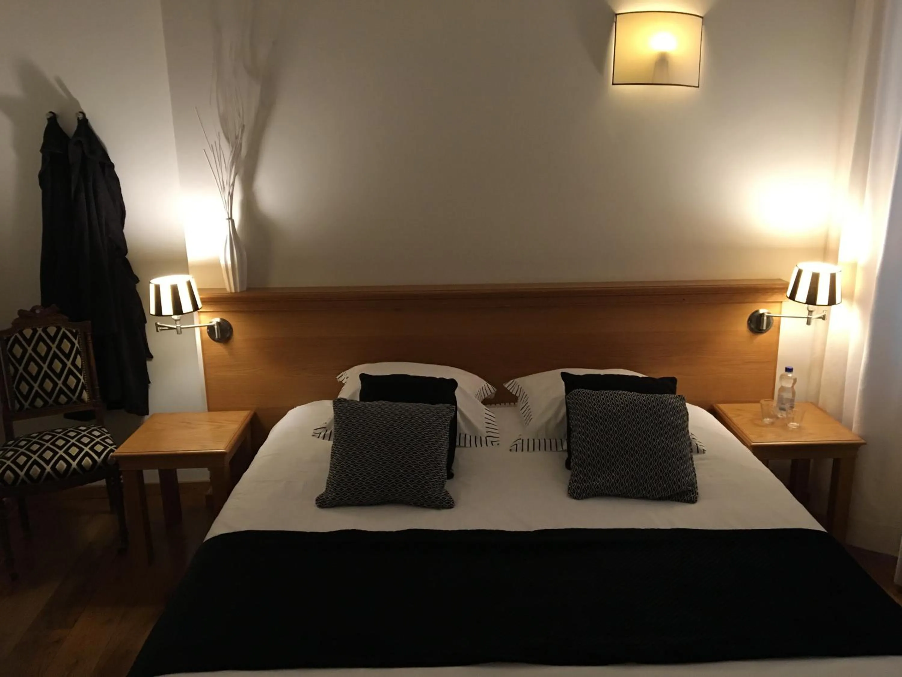 Bedroom, Bed in Chambres D'Hotes Rekko