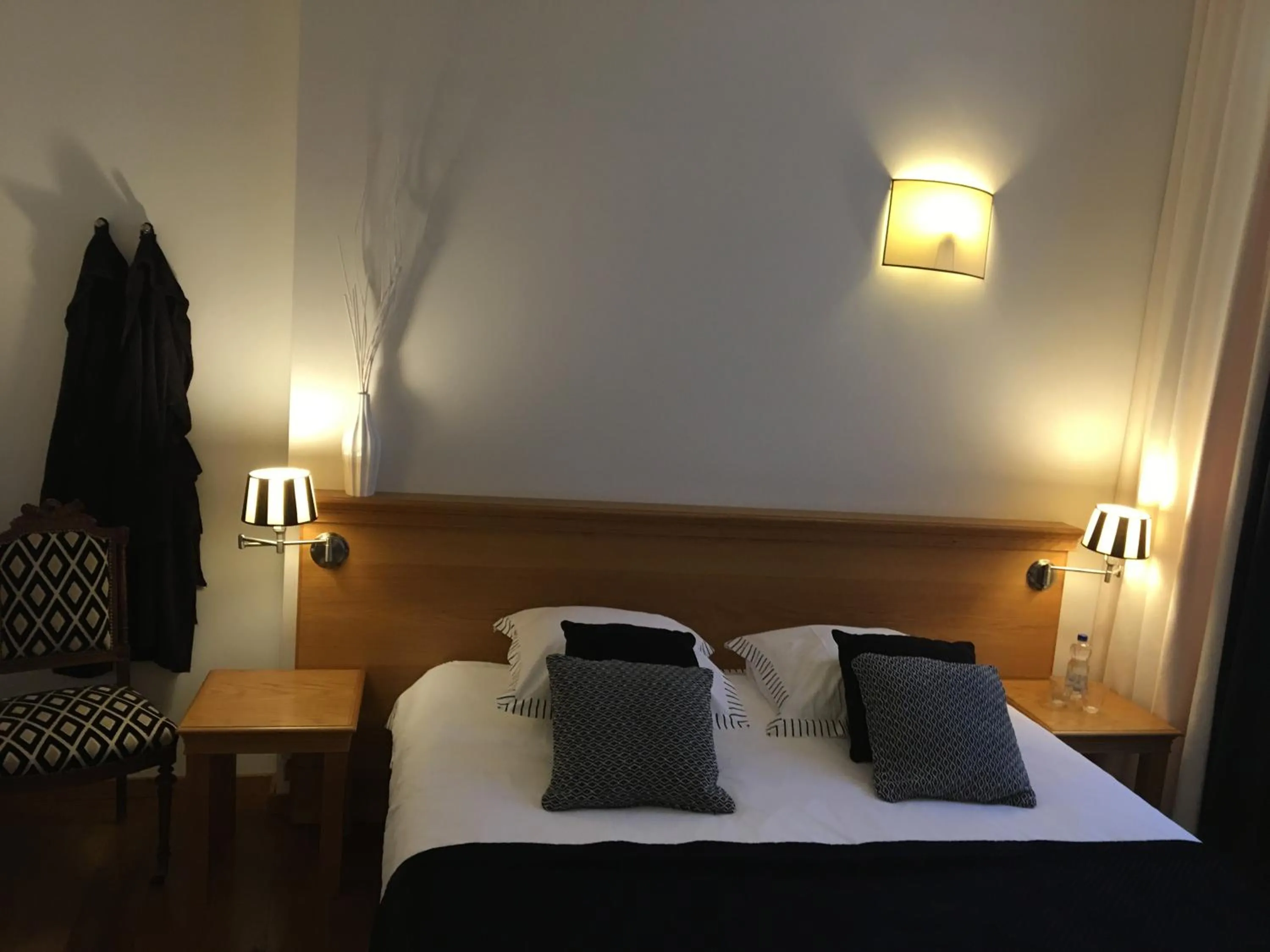 Bedroom, Bed in Chambres D'Hotes Rekko