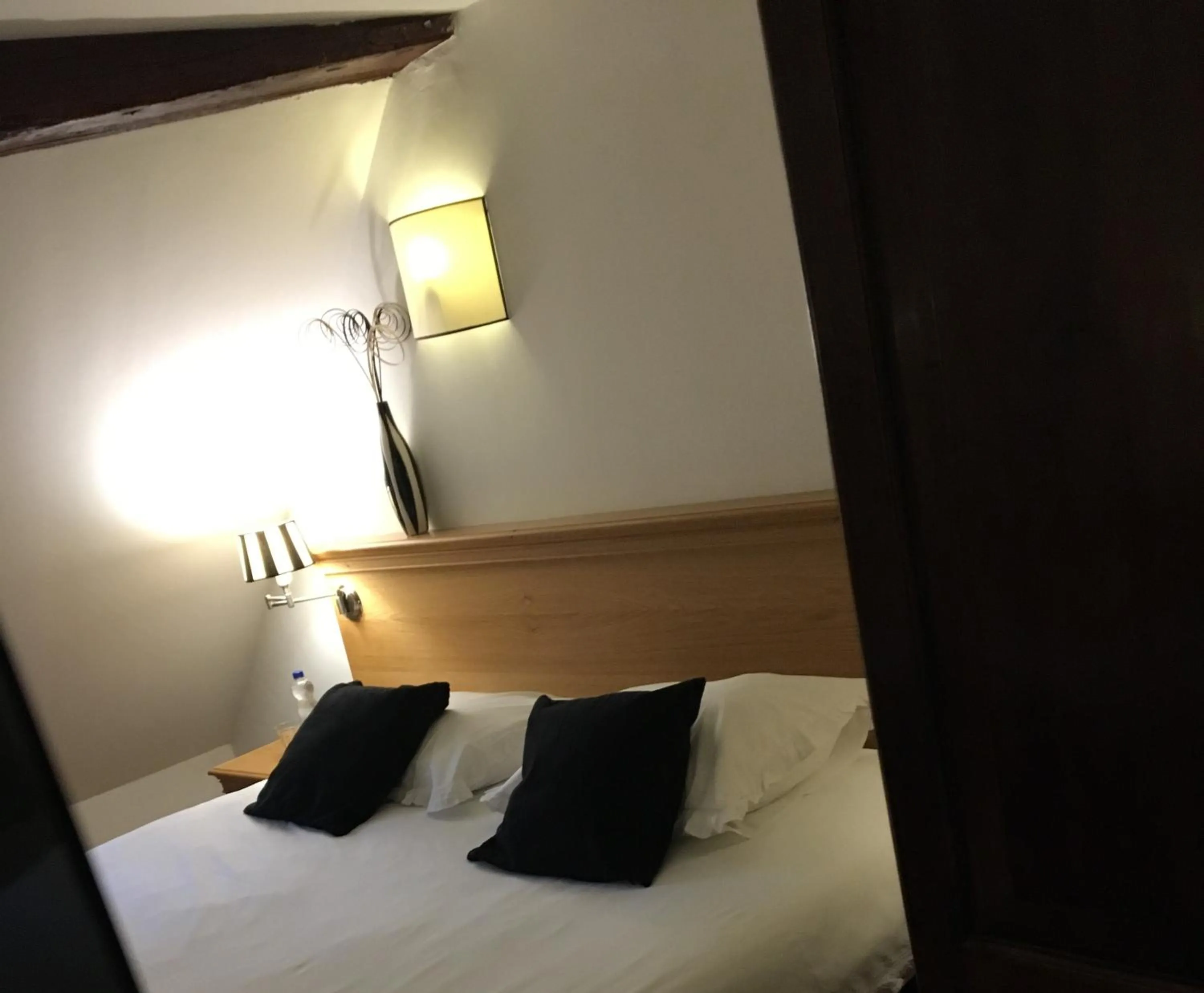 People, Bed in Chambres D'Hotes Rekko