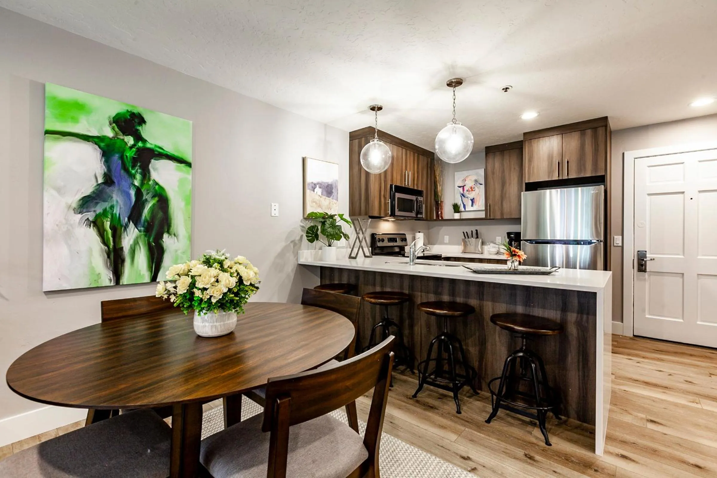 Treasure Mountain Inn