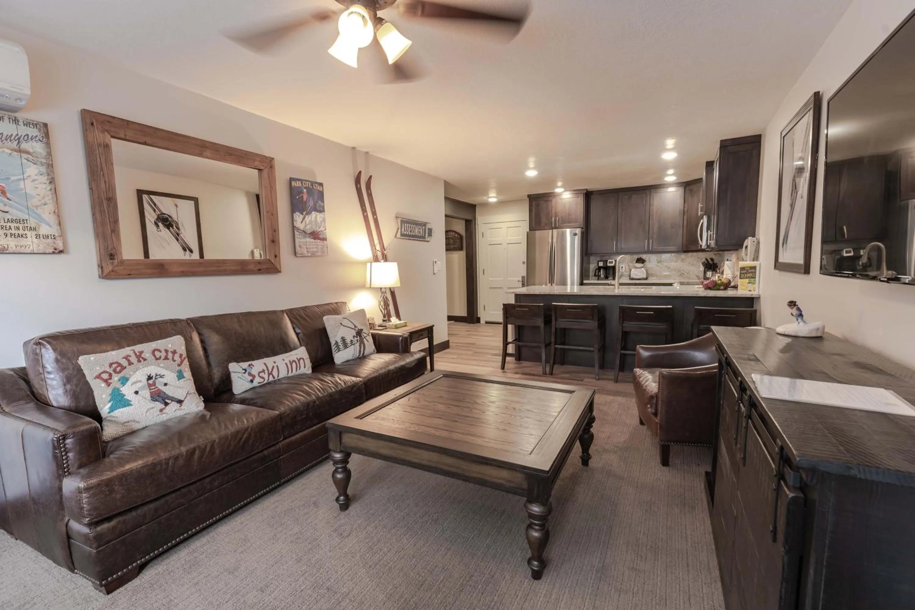 Treasure Mountain Inn