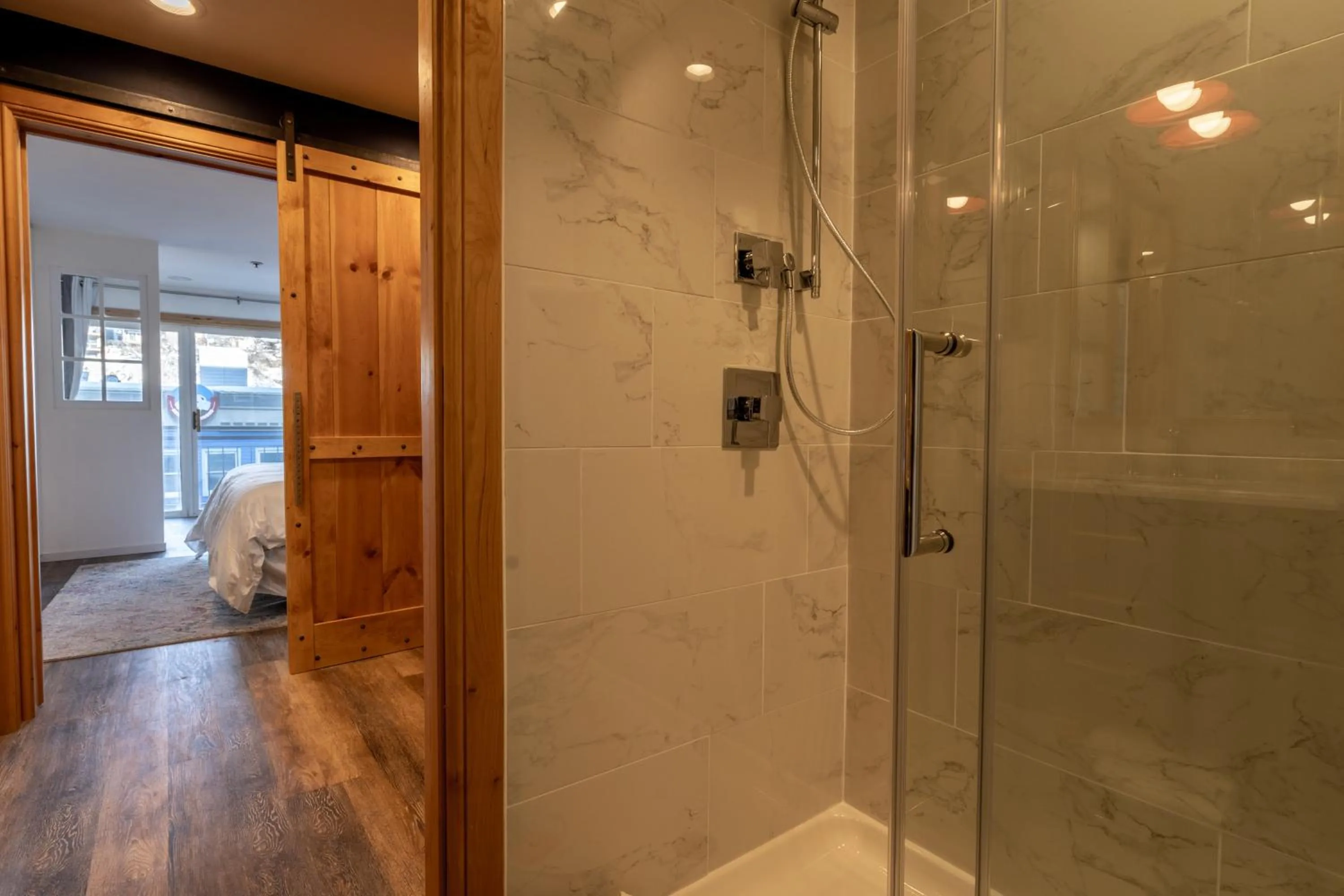 Treasure Mountain Inn