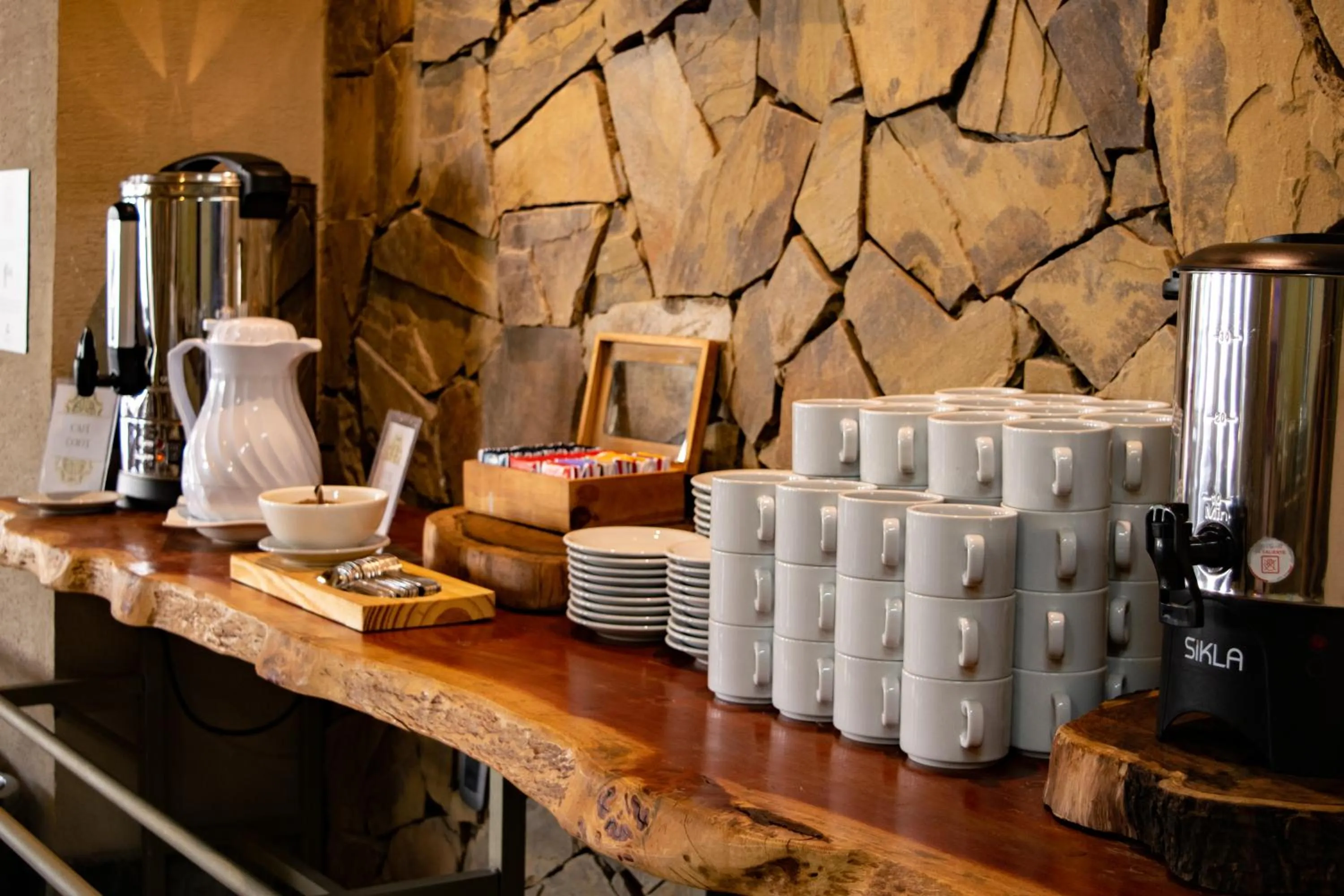 Buffet breakfast in Hotel Inkai