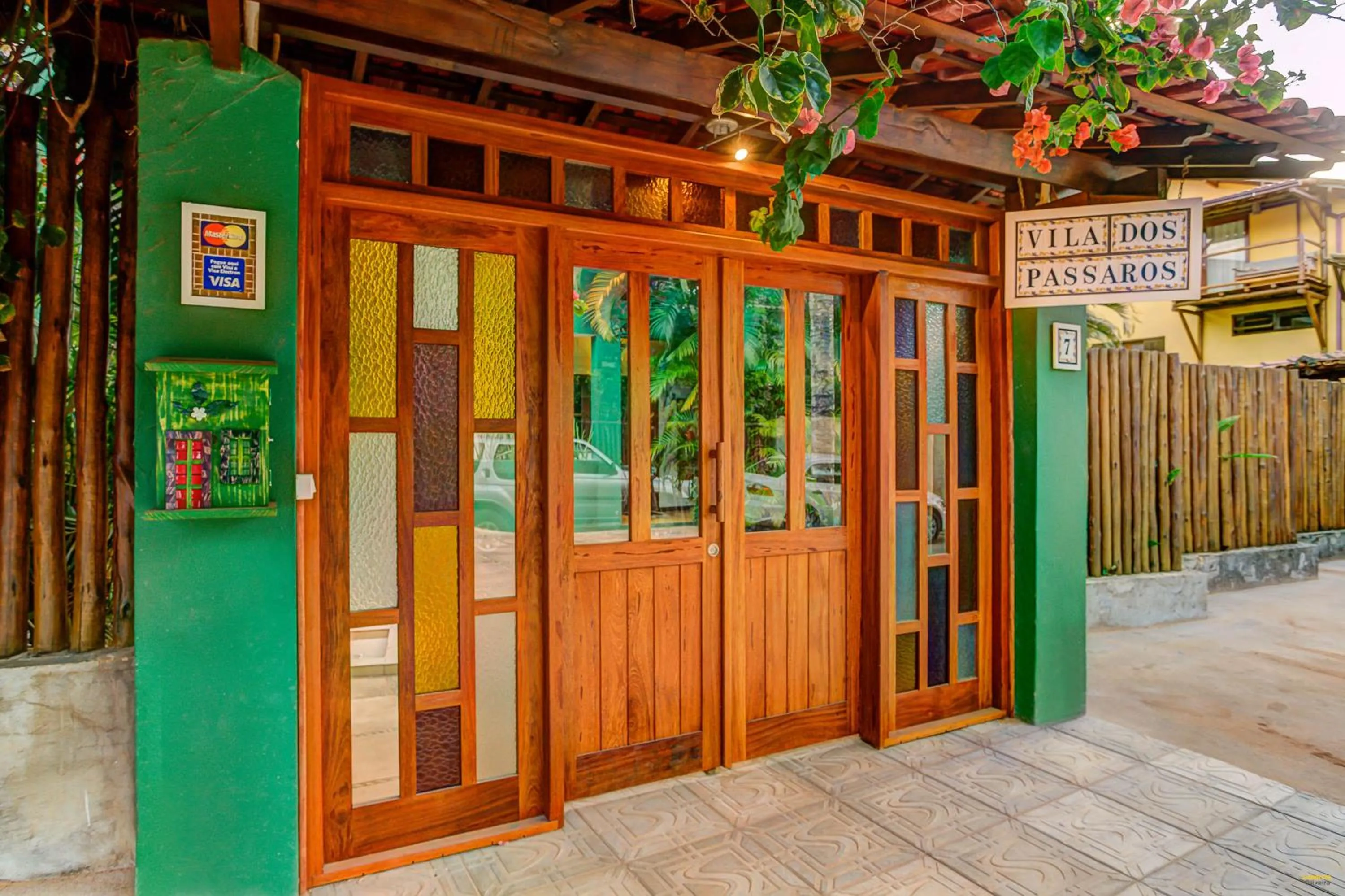 Facade/entrance in Vila dos Passaros Flats