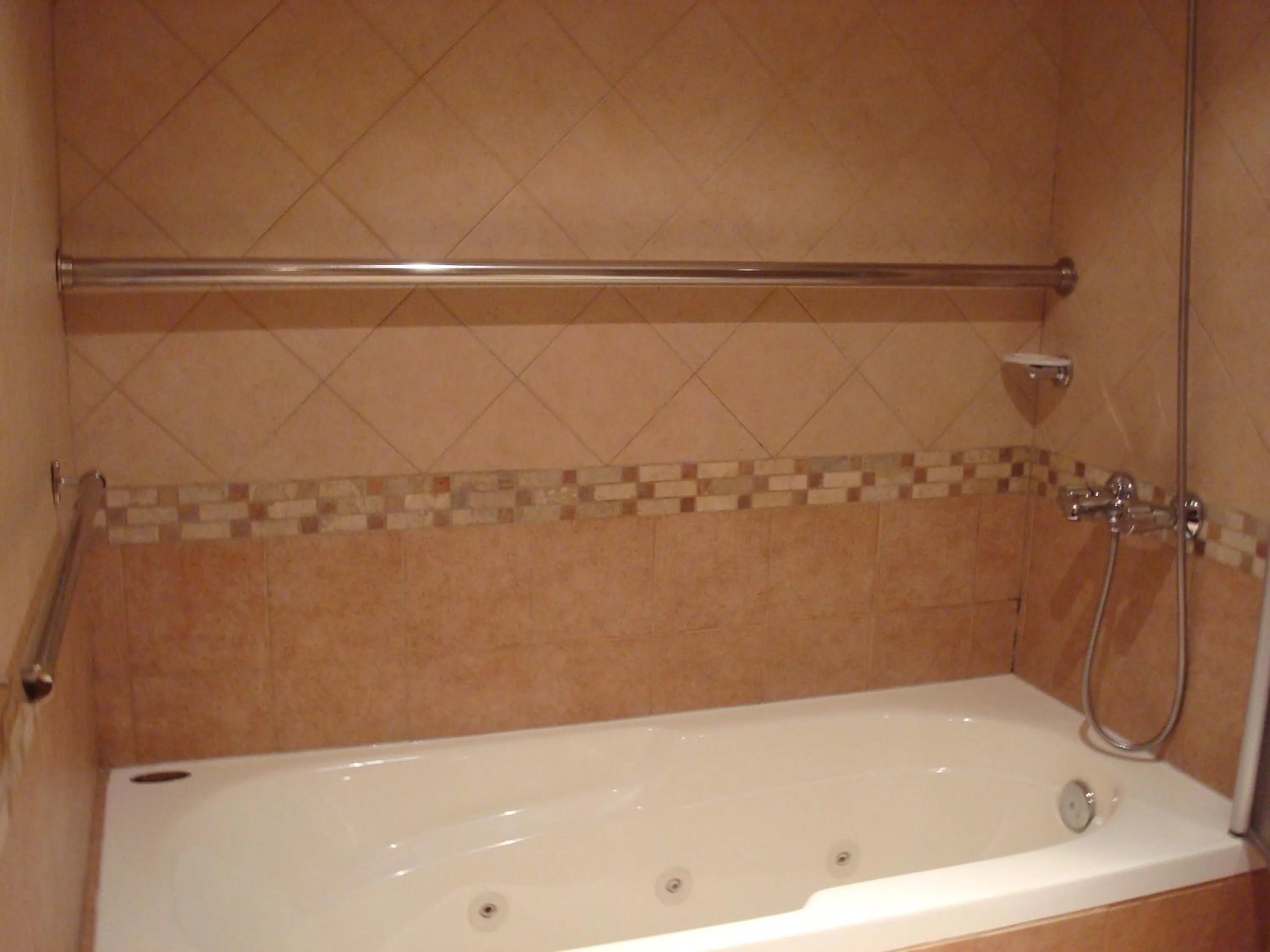 Hot Tub in Patagonia Queen Hotel Boutique