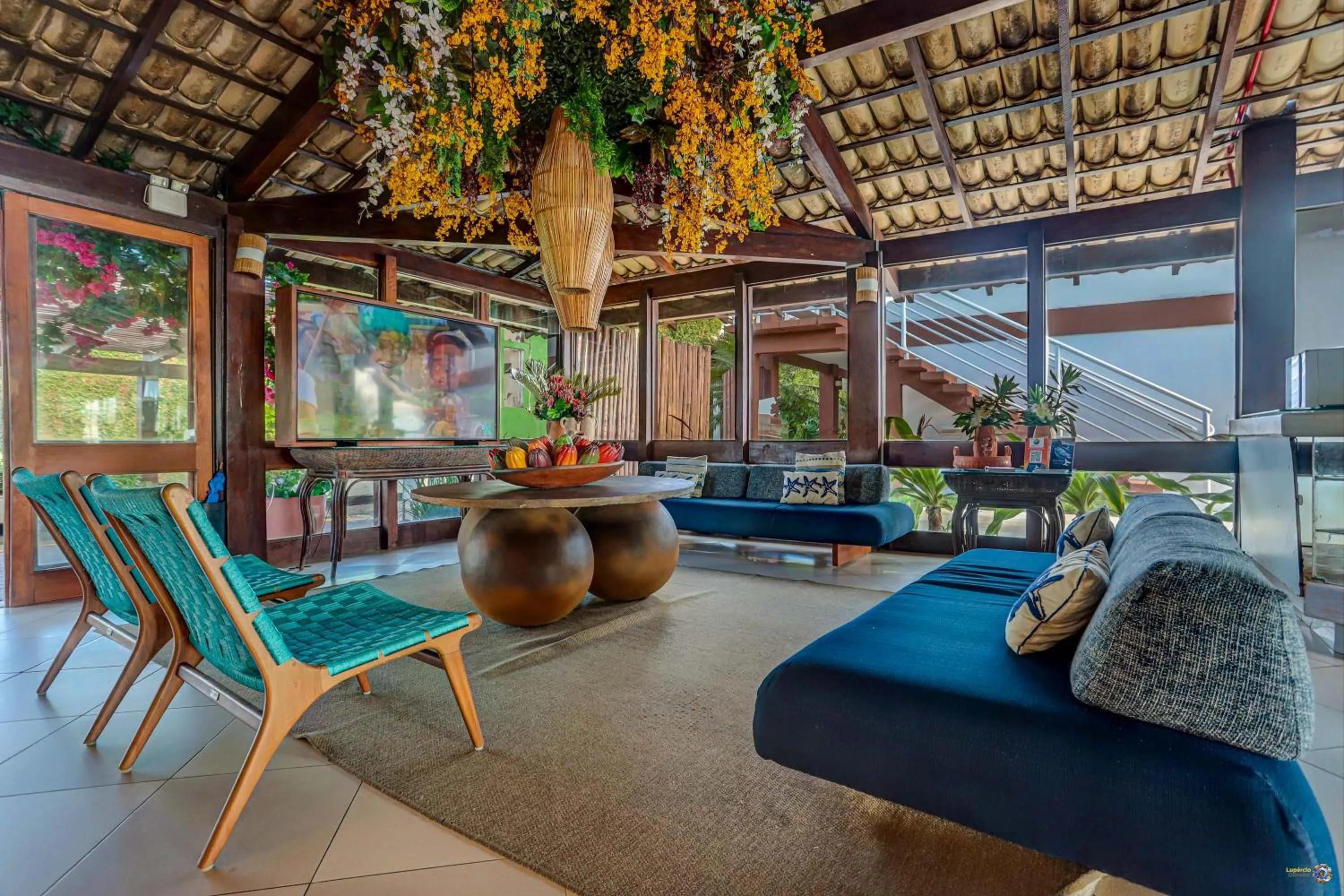 Seating area in Hotel Praia do Sol