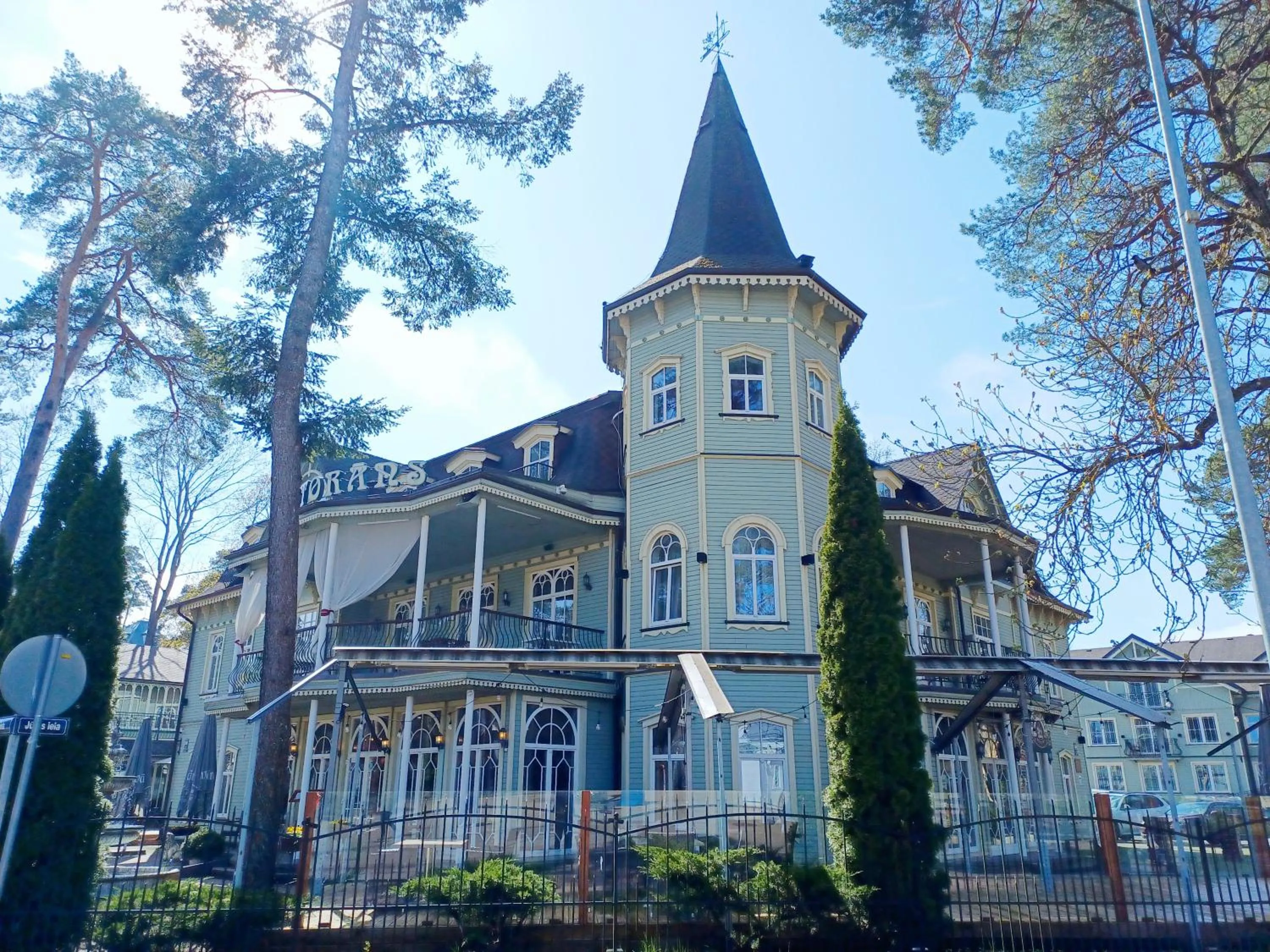 Pegasa Pils Spa Hotel