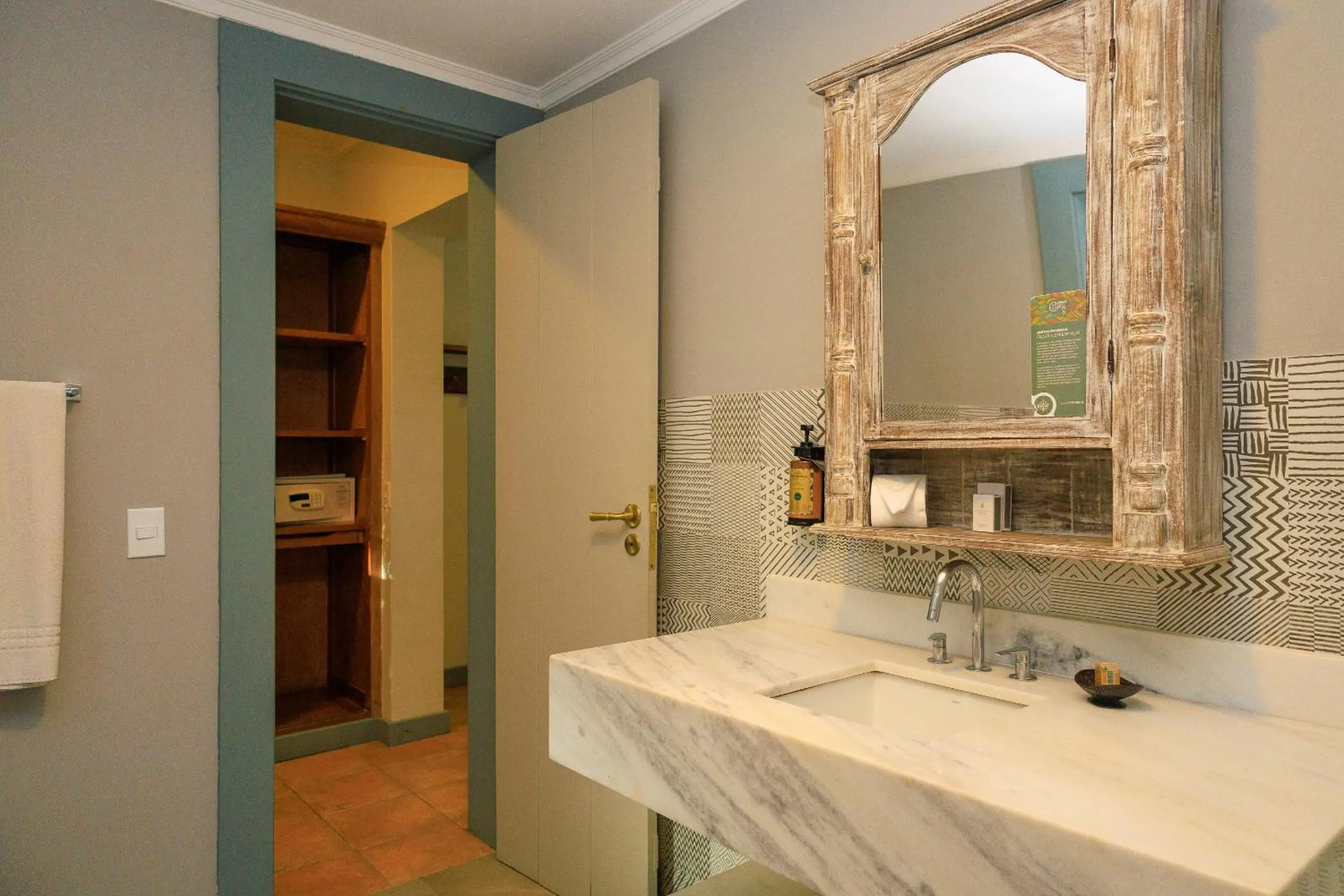 Bathroom in Vila Angatu Eco Resort & SPA