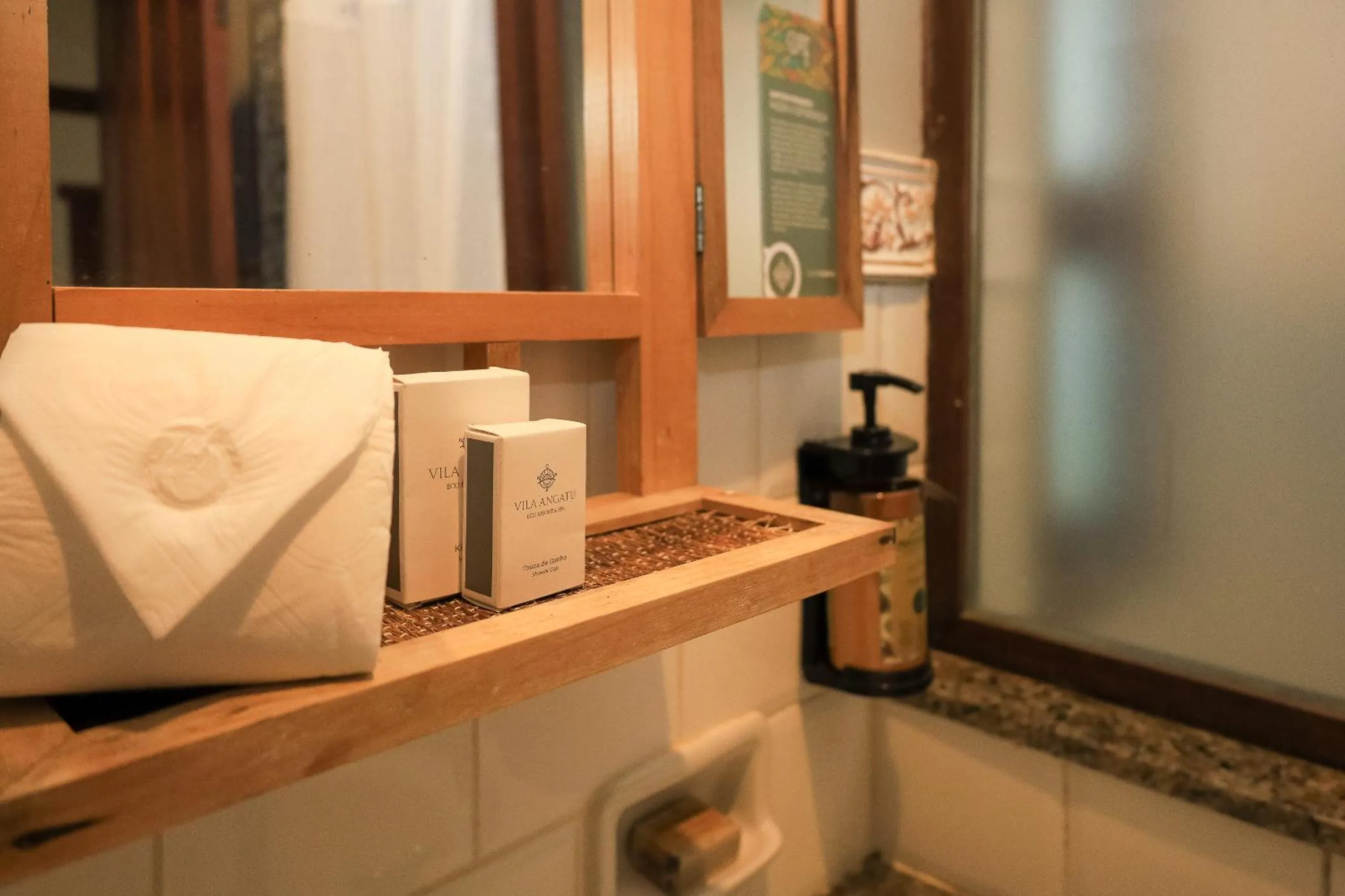 Bathroom in Vila Angatu Eco Resort & SPA