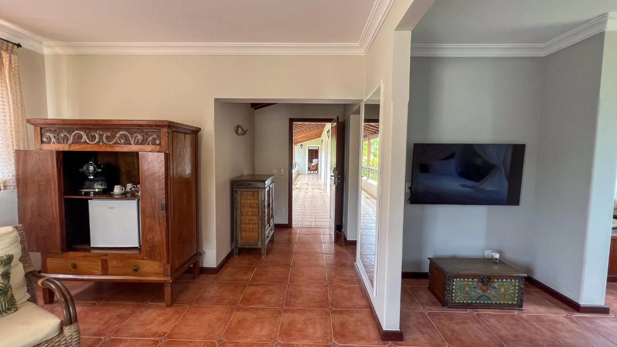 TV and multimedia in Vila Angatu Eco Resort & SPA