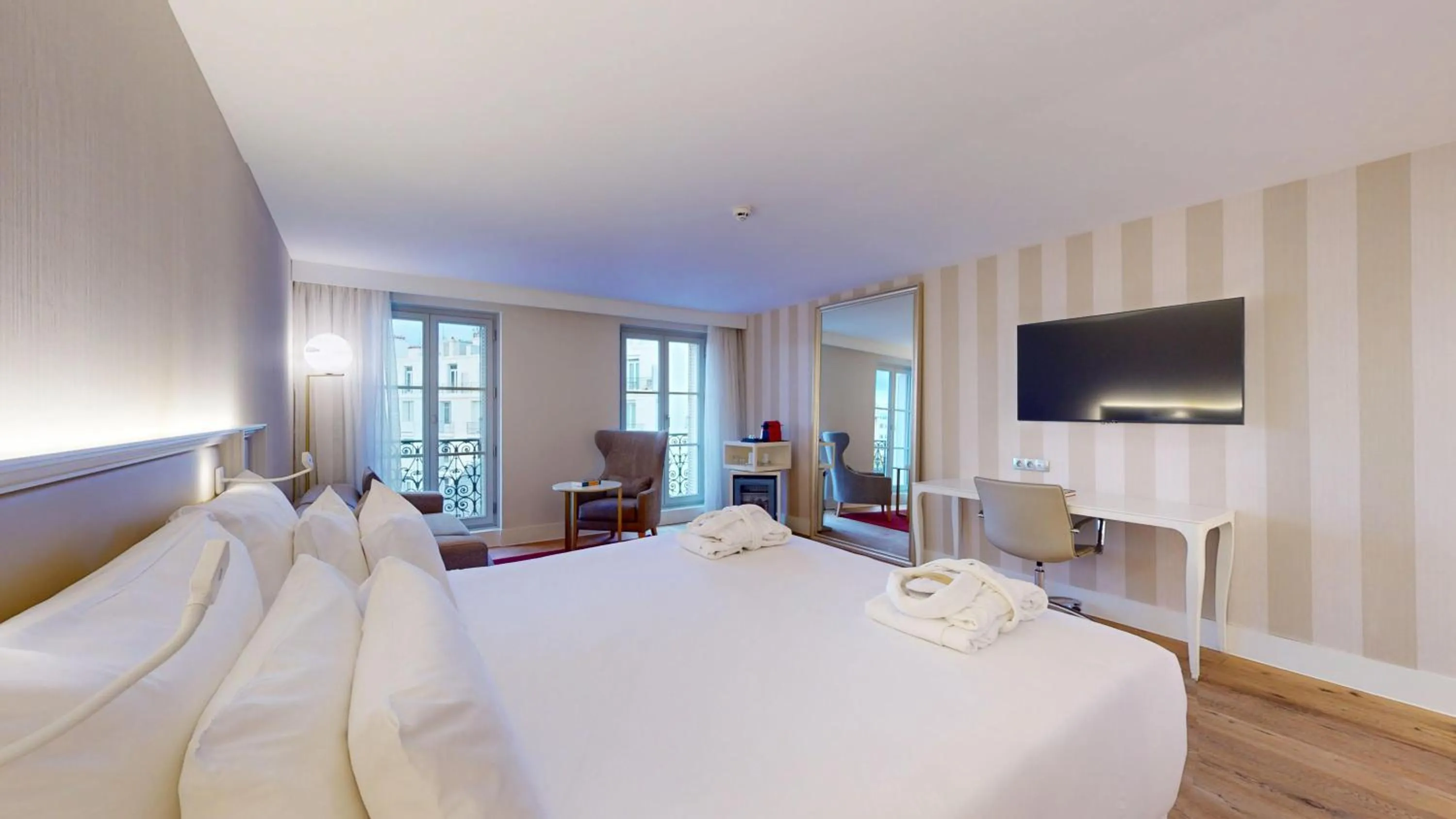 Bedroom, Bed in NH Collection Marseille