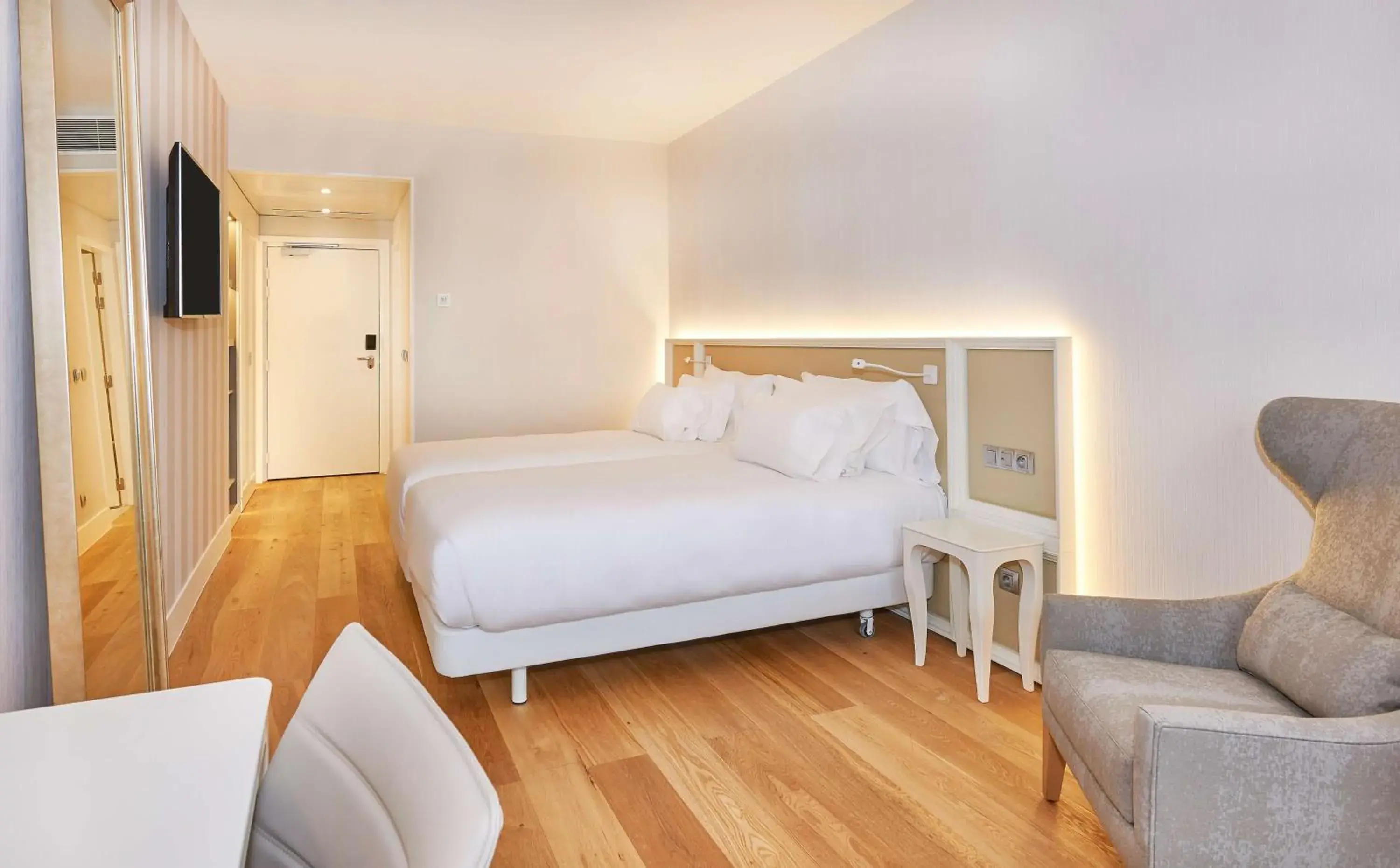 Bedroom, Bed in NH Collection Marseille Bedroom, Bed in NH Collection Marseille