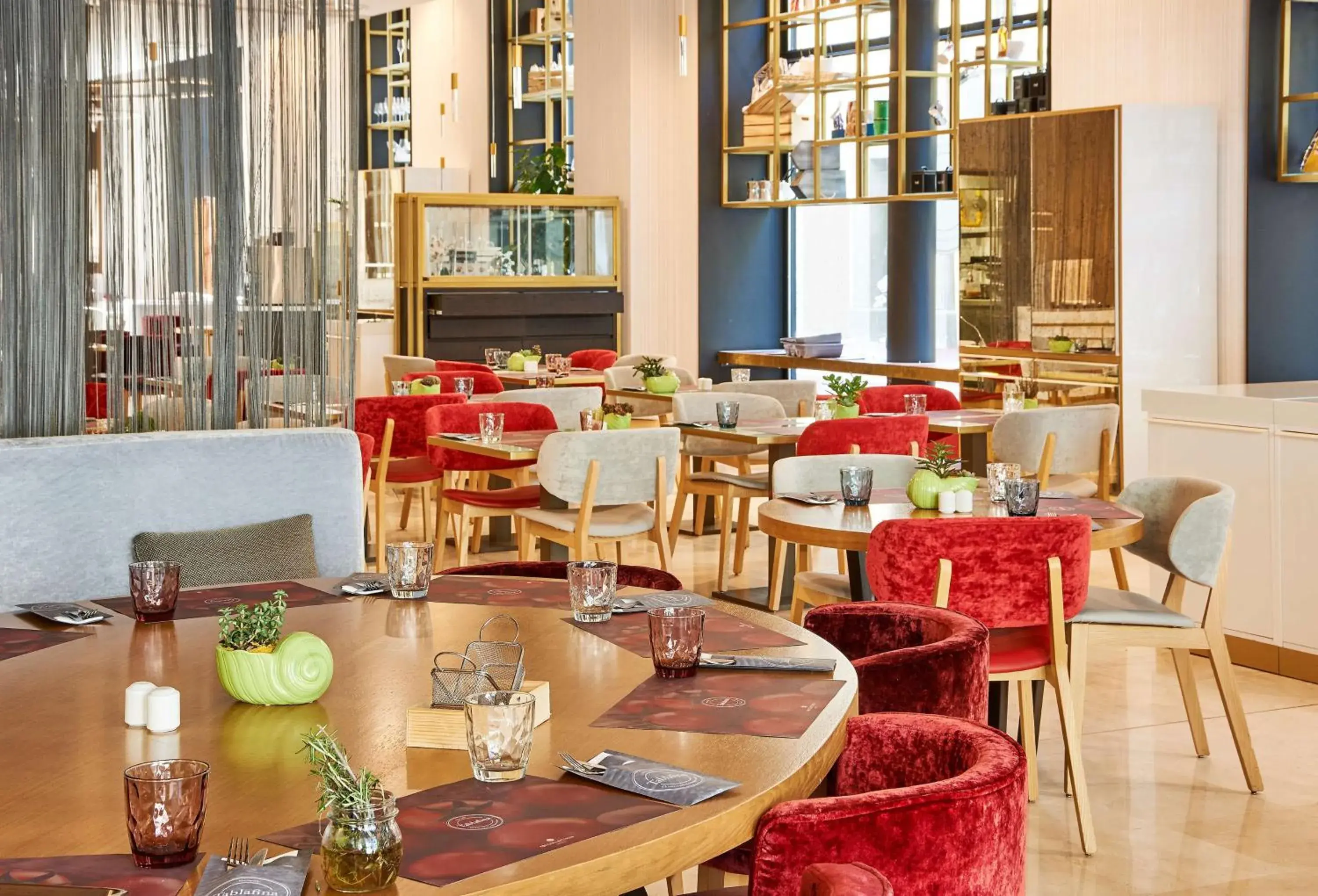 Restaurant/places to eat in NH Collection Marseille Restaurant/places to eat in NH Collection Marseille