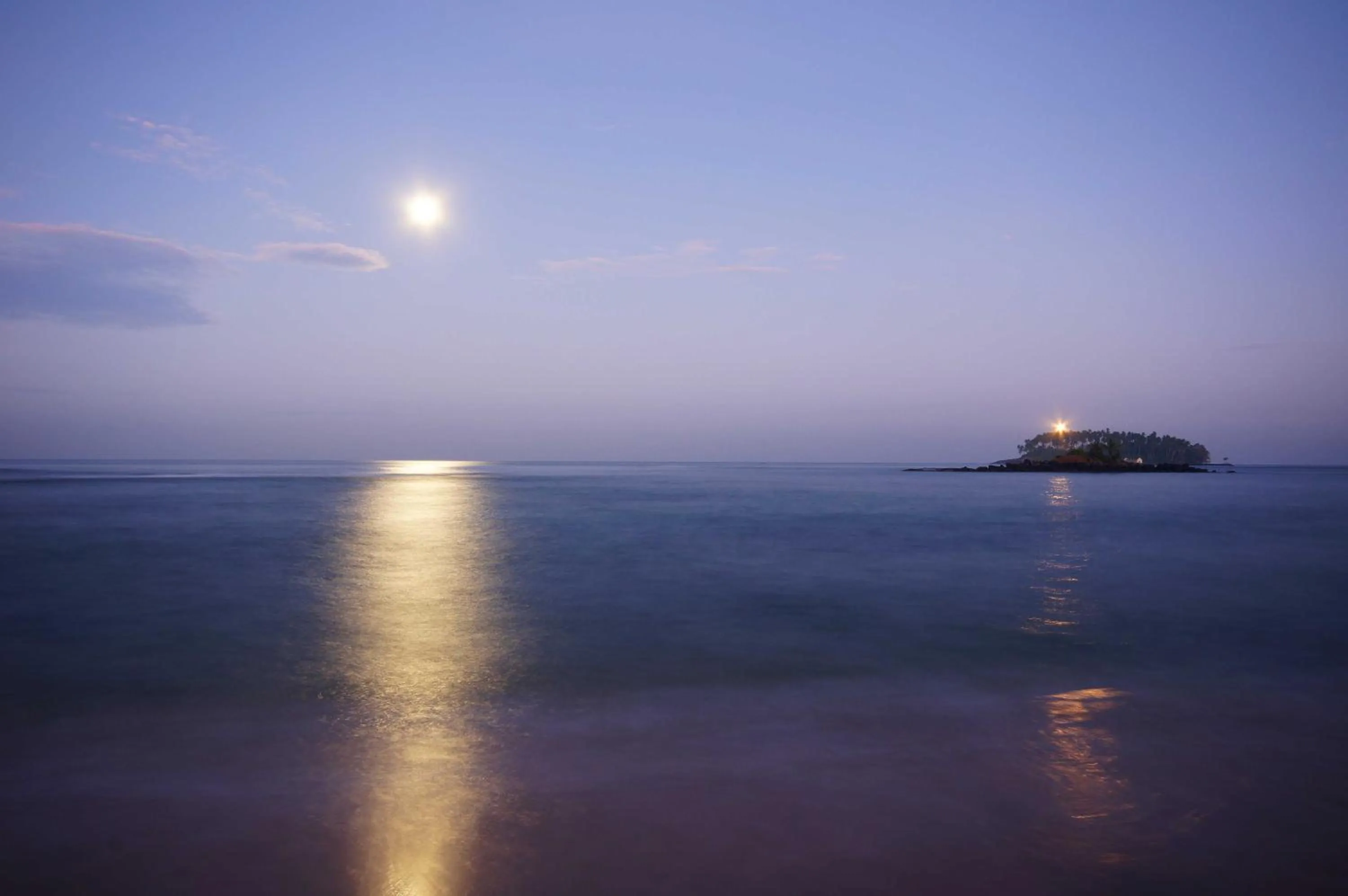 Night in Ypsylon Tourist Resort