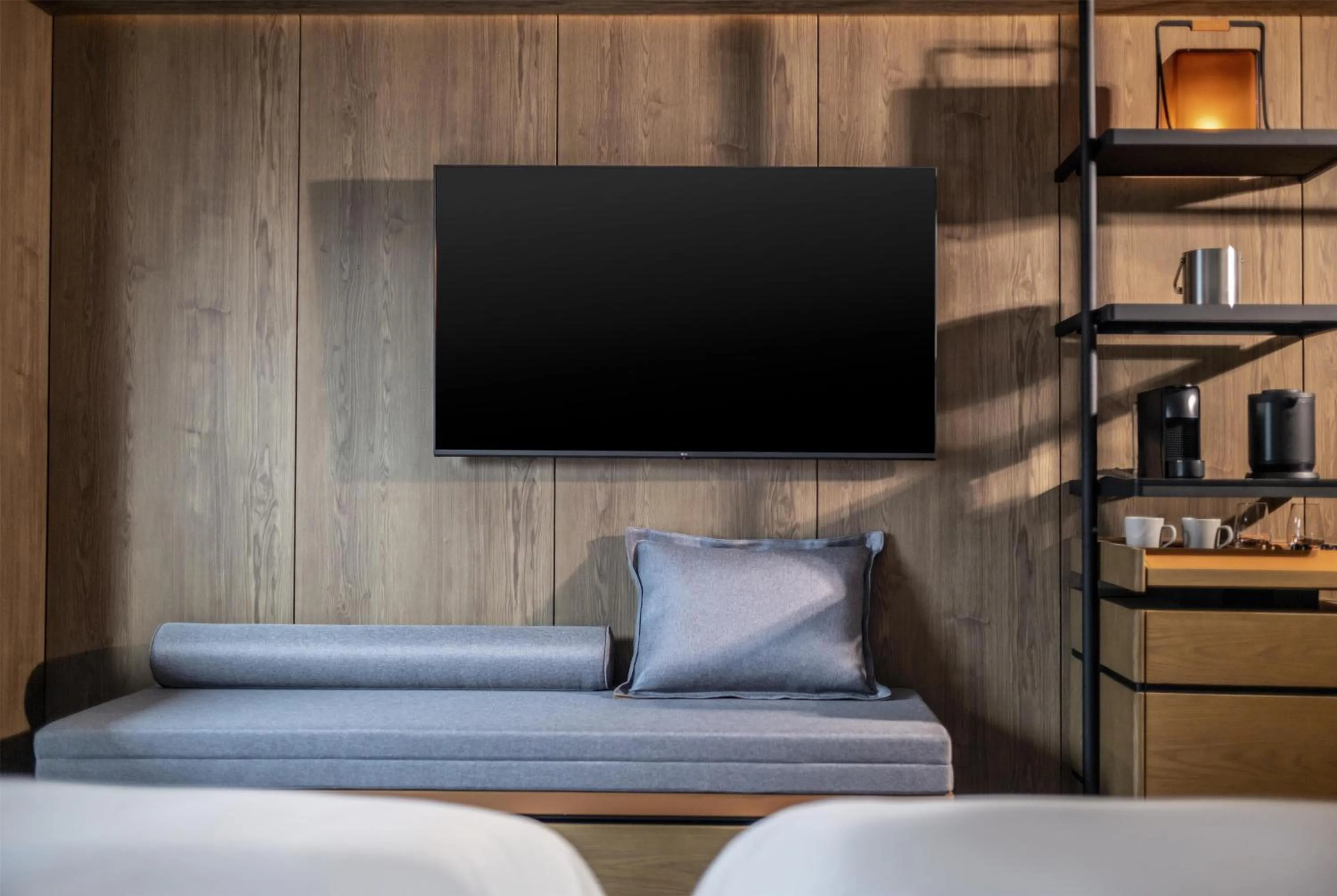 Bedroom, Bed in Hyatt Regency Tokyo